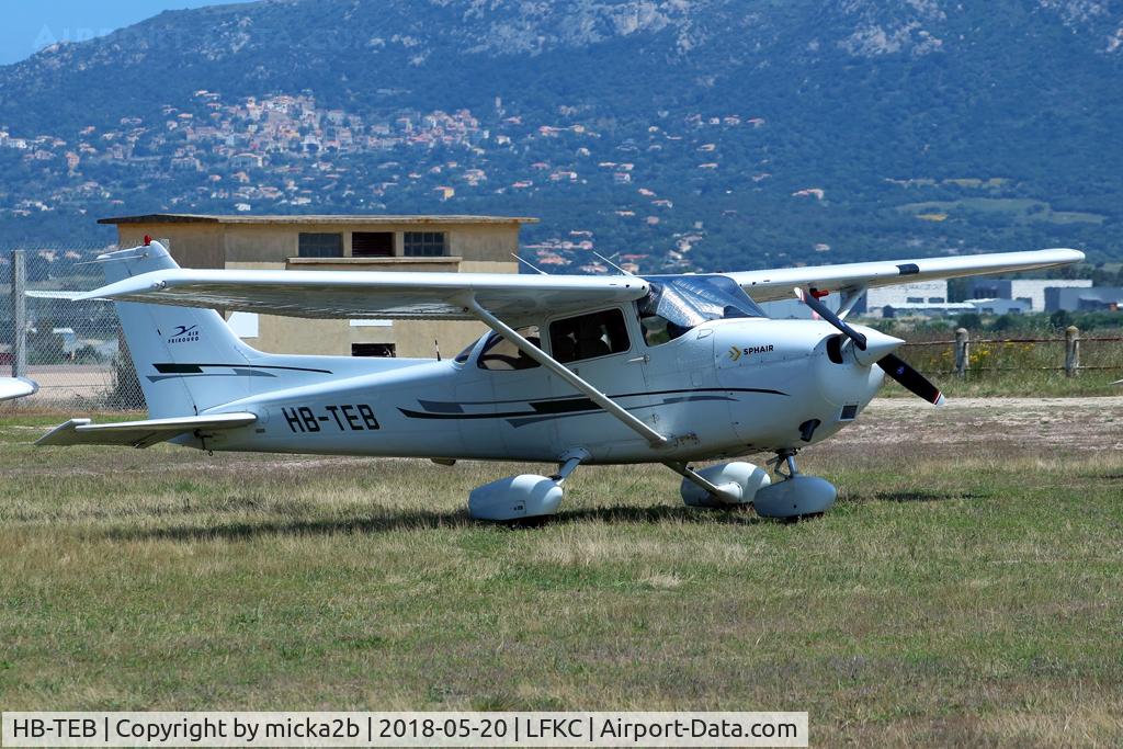 HB-TEB, 2003 Cessna 172R C/N 17281147, Parked