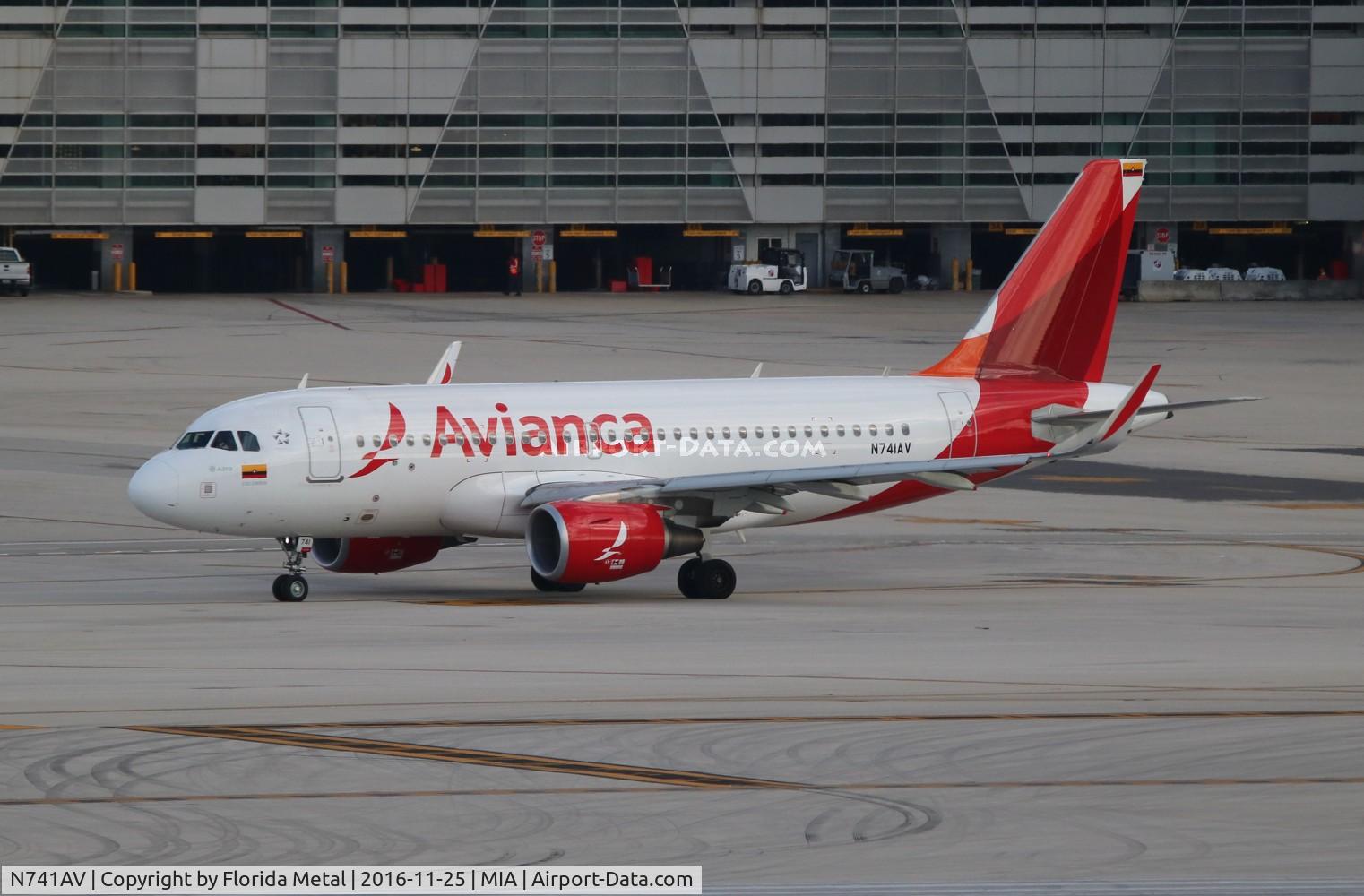 N741AV, 2015 Airbus A319-115 C/N 6617, Avianca