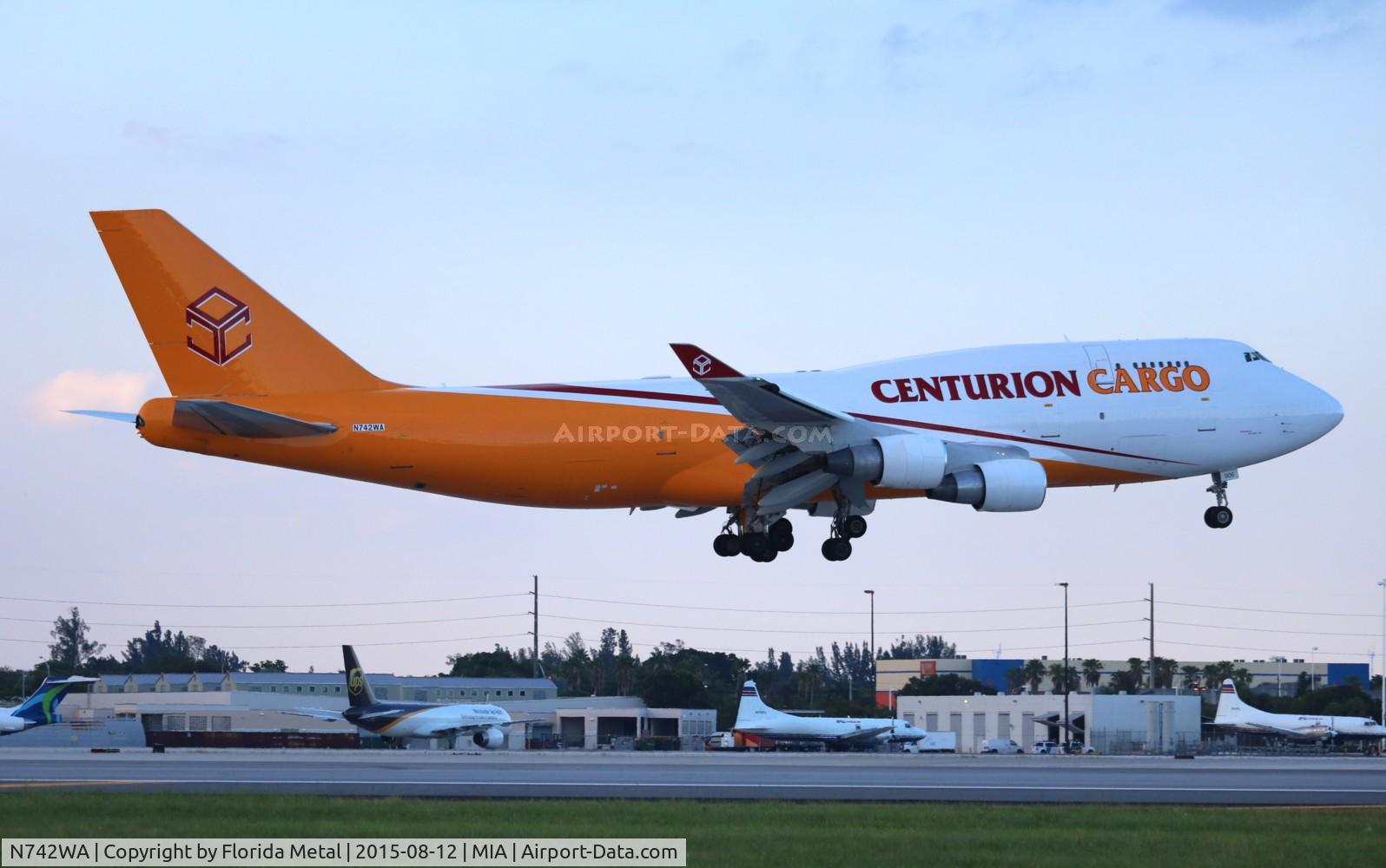 N742WA, 1995 Boeing 747-412 C/N 27071, Centurion Cargo