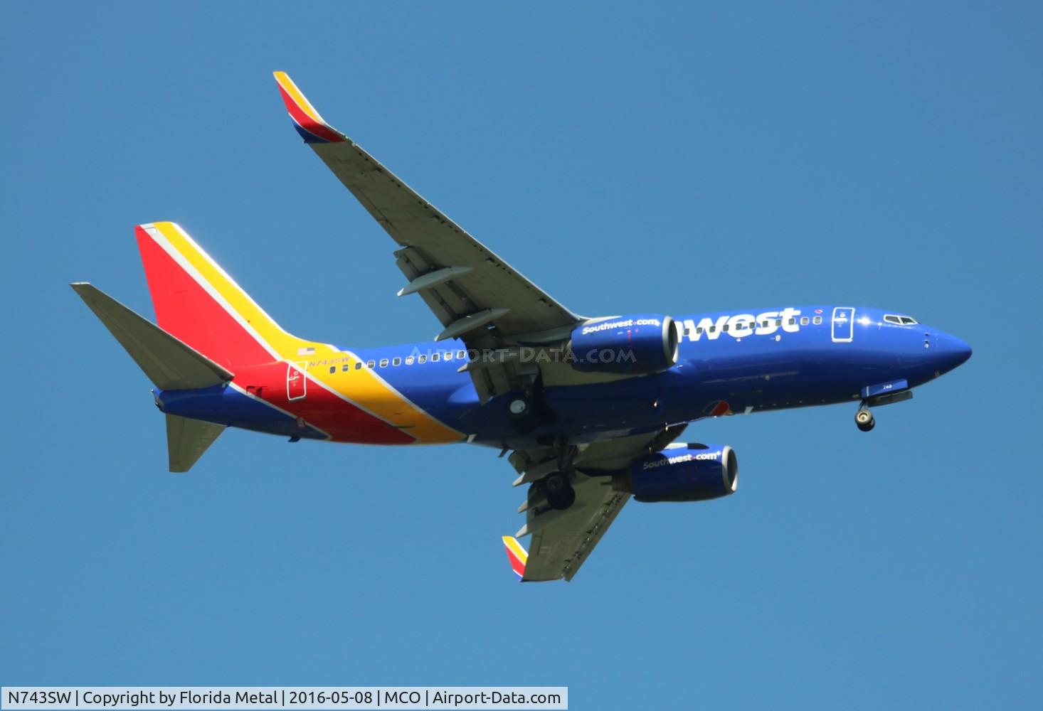 N743SW, 1998 Boeing 737-7H4 C/N 29279, Southwest