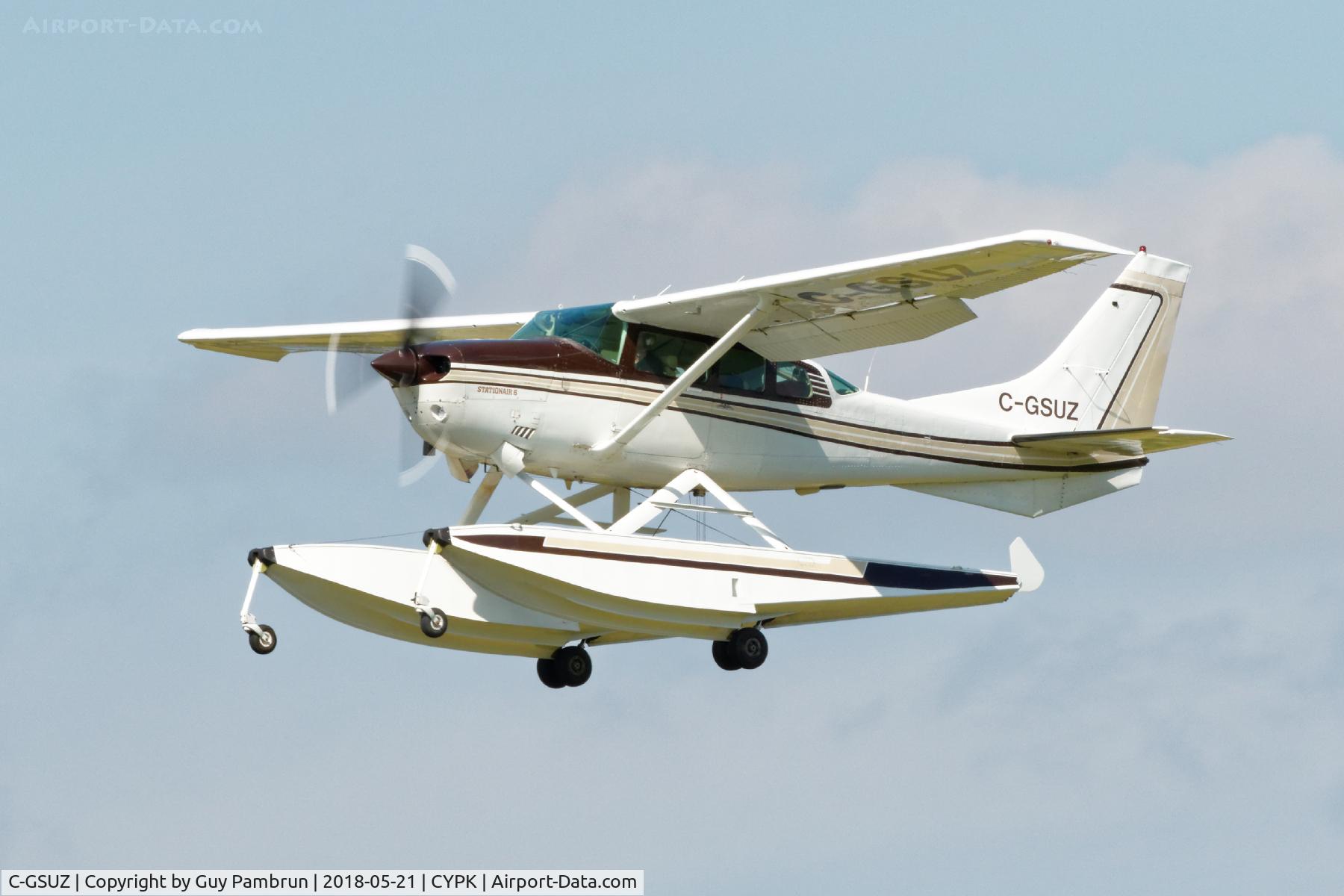 C-GSUZ, 1982 Cessna TU206G Turbo Stationair C/N U20606651, Landing