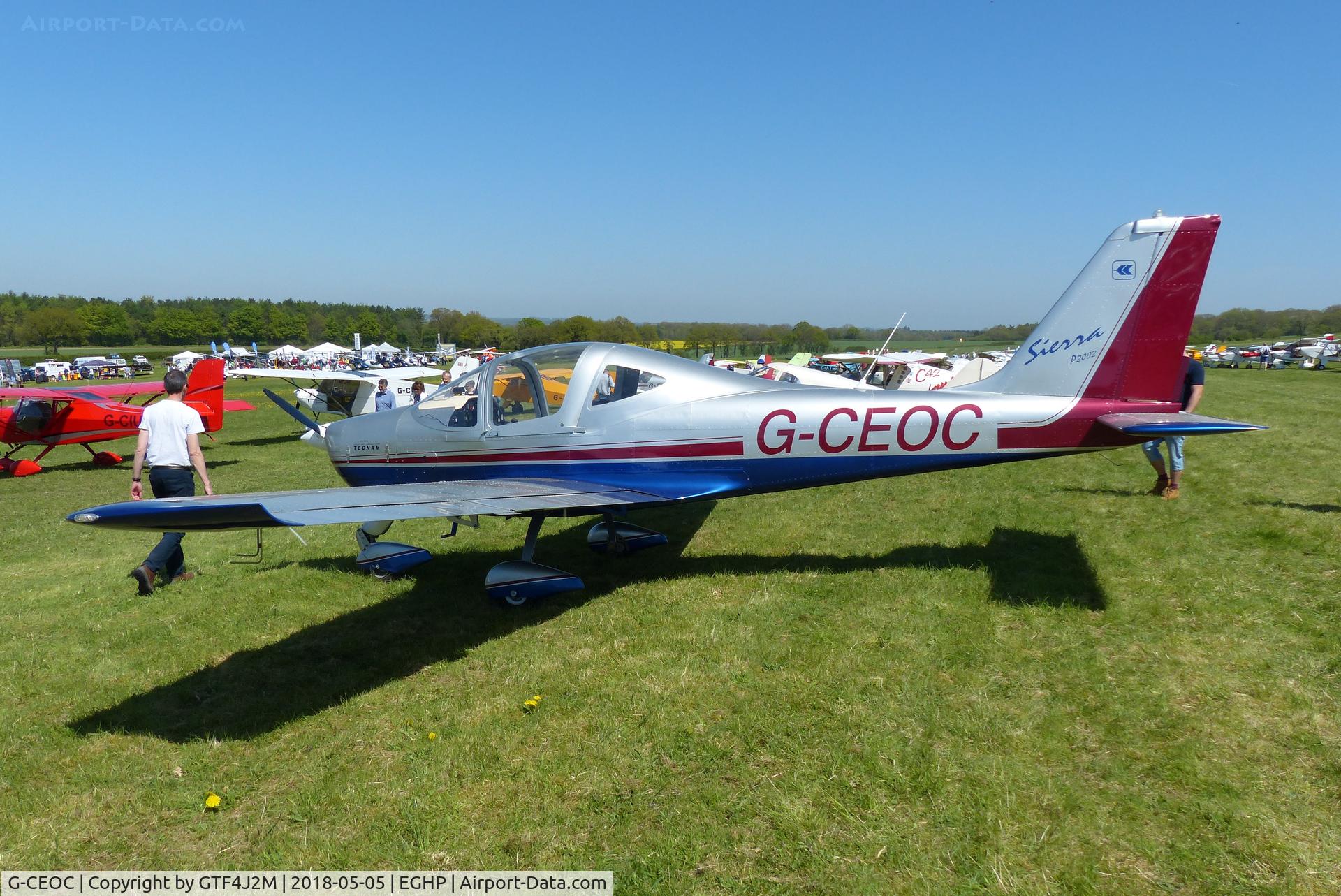 G-CEOC, 2007 Tecnam P-2002EA Sierra C/N PFA 333-14604, G-CEOC at Popham 5May18