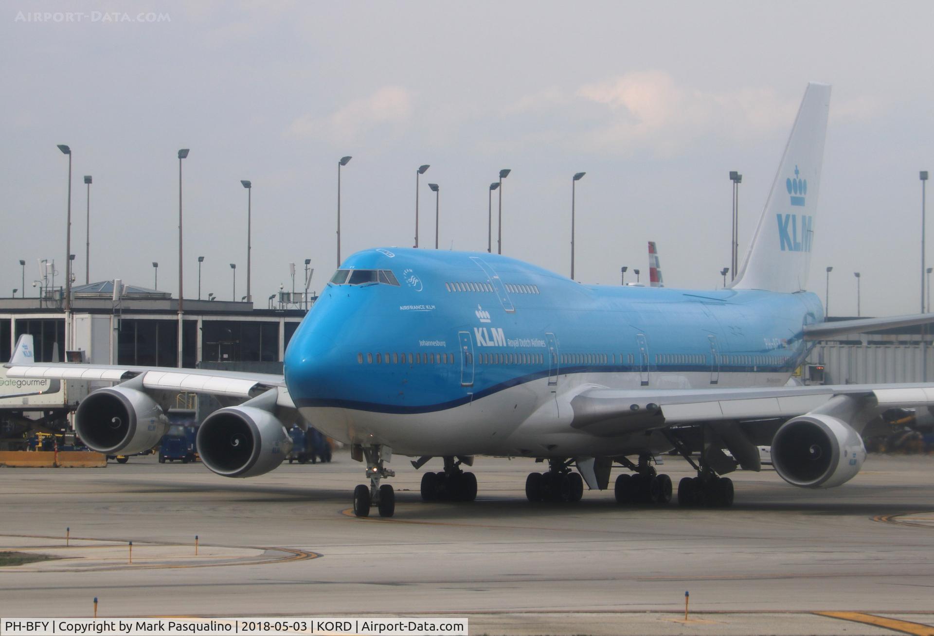 PH-BFY, 2002 Boeing 747-406BC C/N 30455, Boeing 747-400