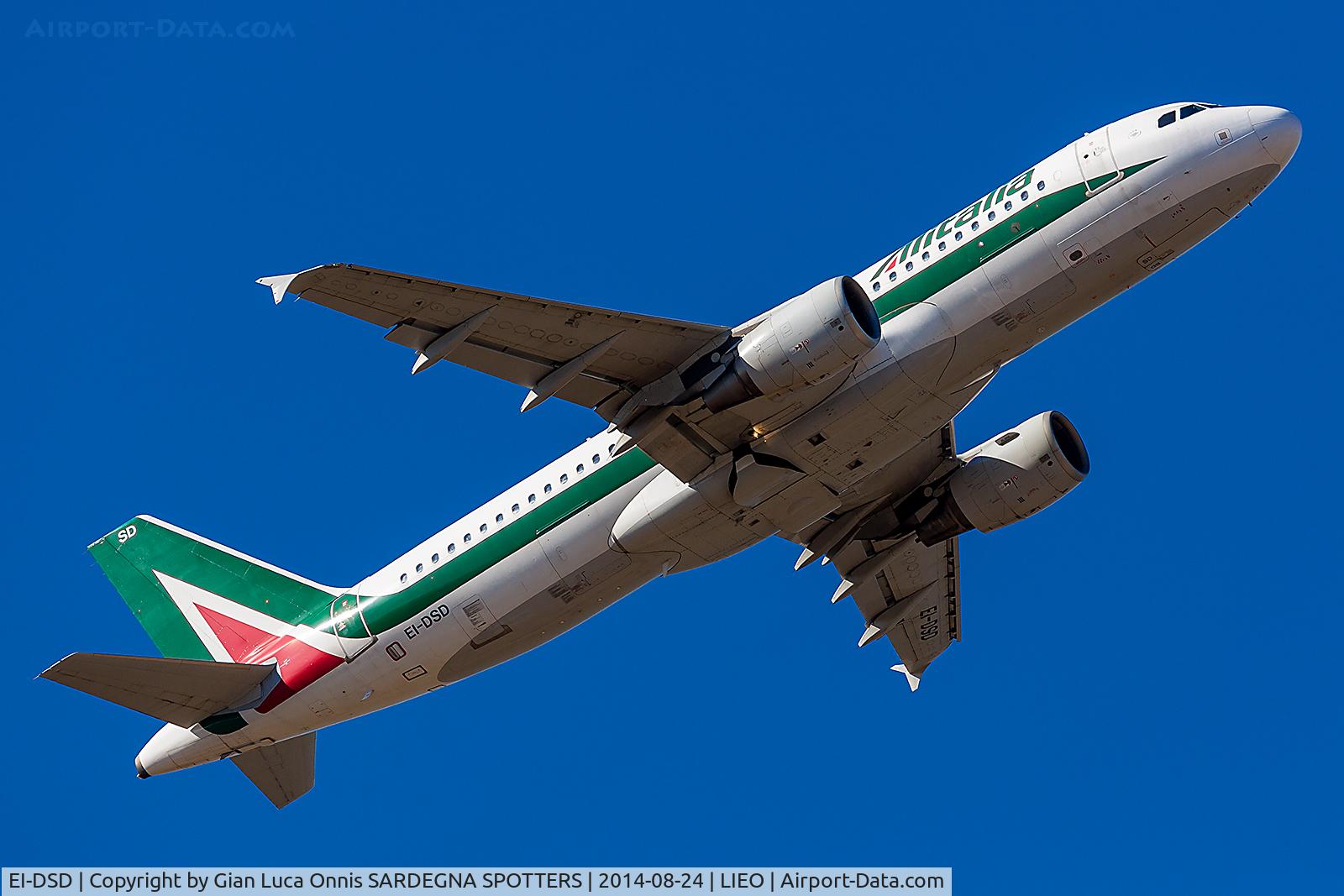 EI-DSD, 2007 Airbus A320-216 C/N 3076, TAKE OFF