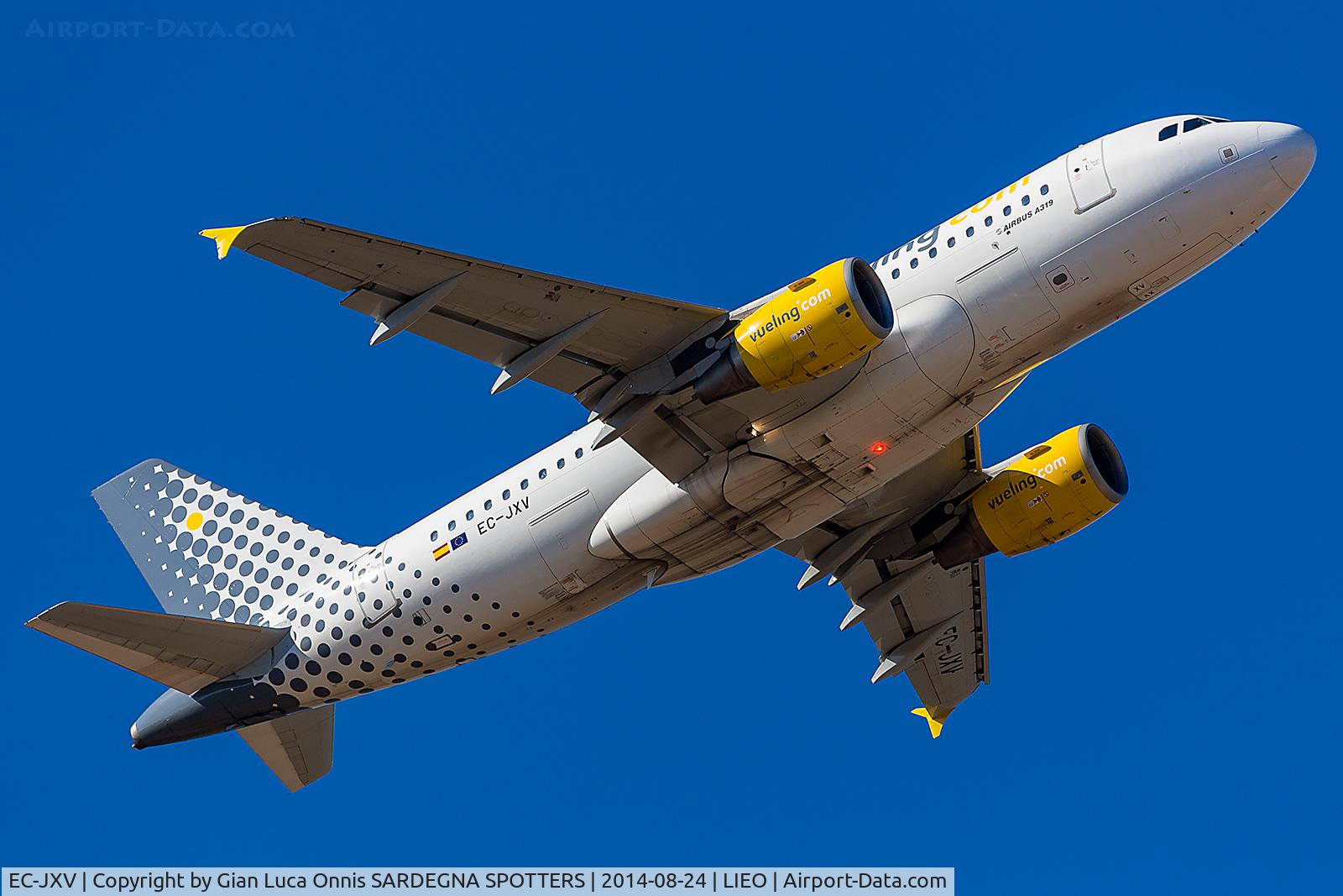 EC-JXV, 2006 Airbus A319-111 C/N 2897, TAKE OFF