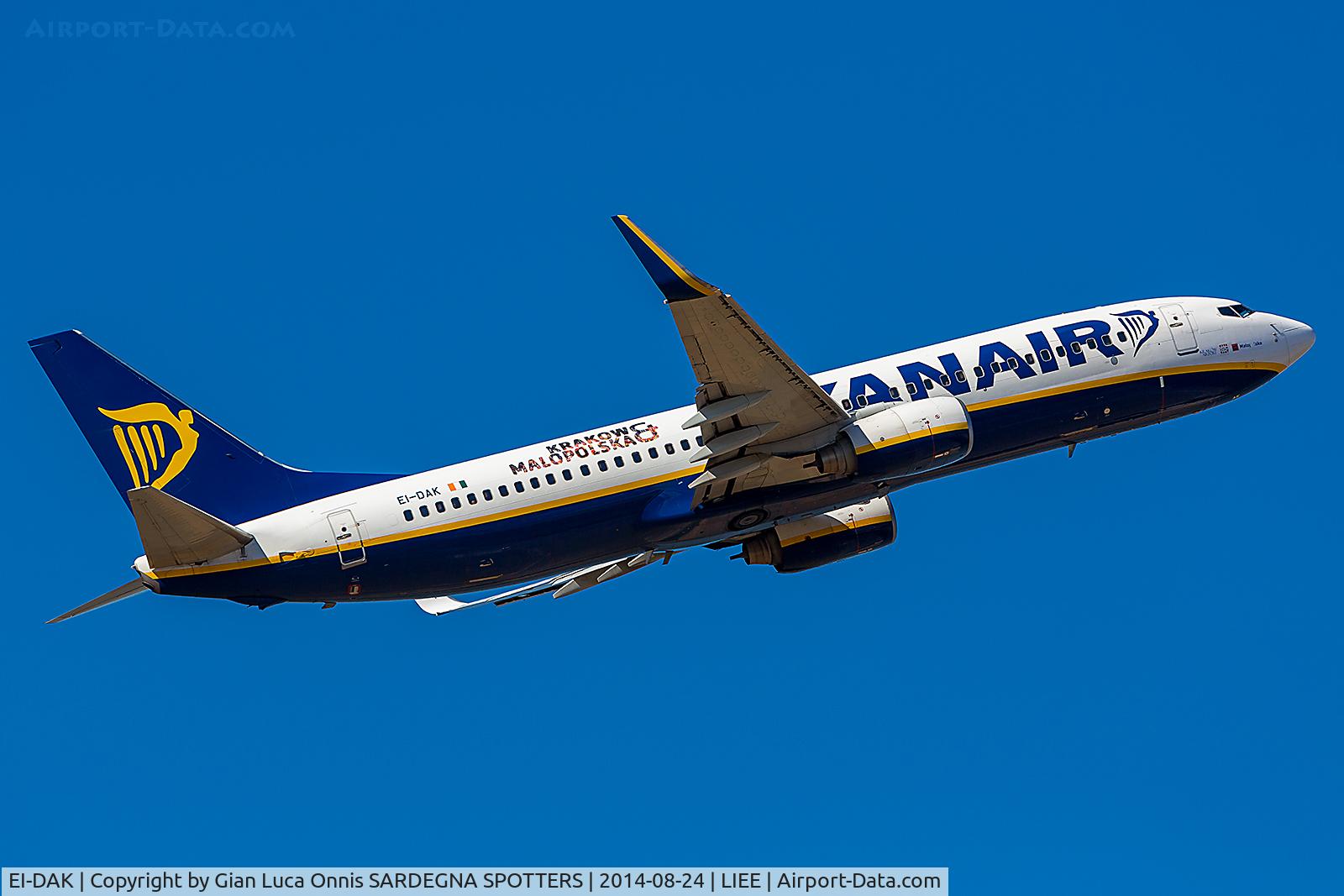 EI-DAK, 2003 Boeing 737-8AS C/N 33717, TAKE OFF