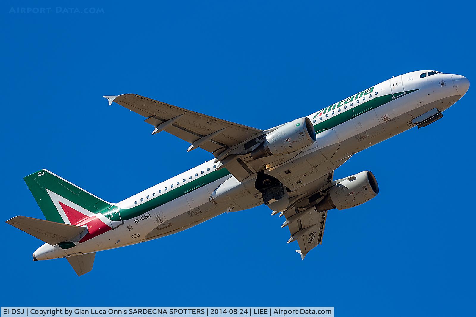 EI-DSJ, 2007 Airbus A320-216 C/N 3295, TAKE OFF