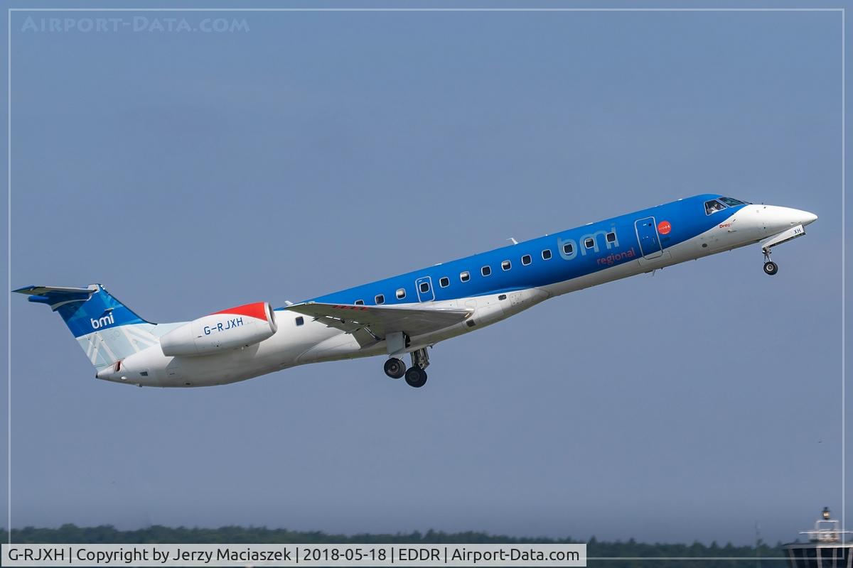 G-RJXH, 2001 Embraer EMB-145EP (ERJ-145EP) C/N 145442, Embraer EMB-145EP