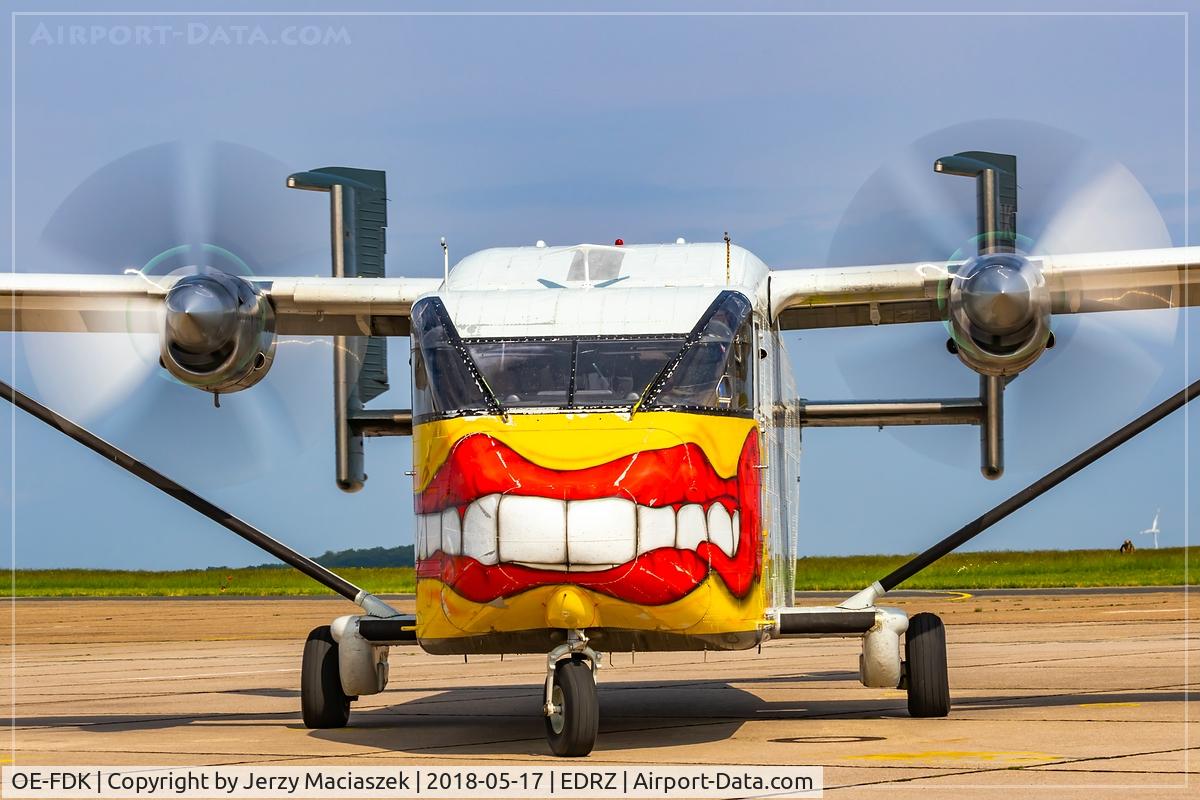 OE-FDK, 1972 Short SC-7 Skyvan 3A-100 C/N SH.1901, 1972 Short SC-7 Skyvan S3