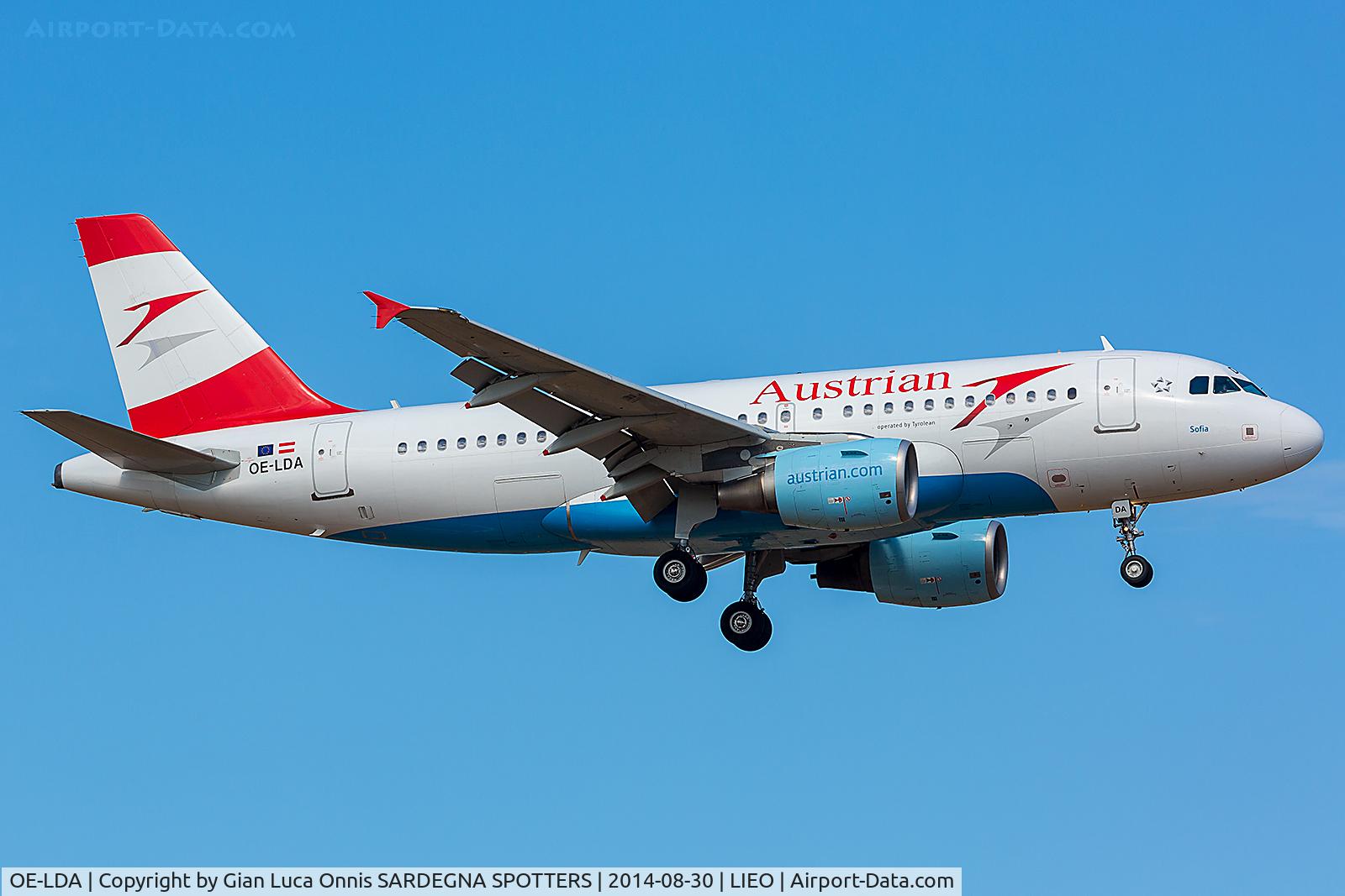 OE-LDA, 2004 Airbus A319-112 C/N 2131, LANDING 05