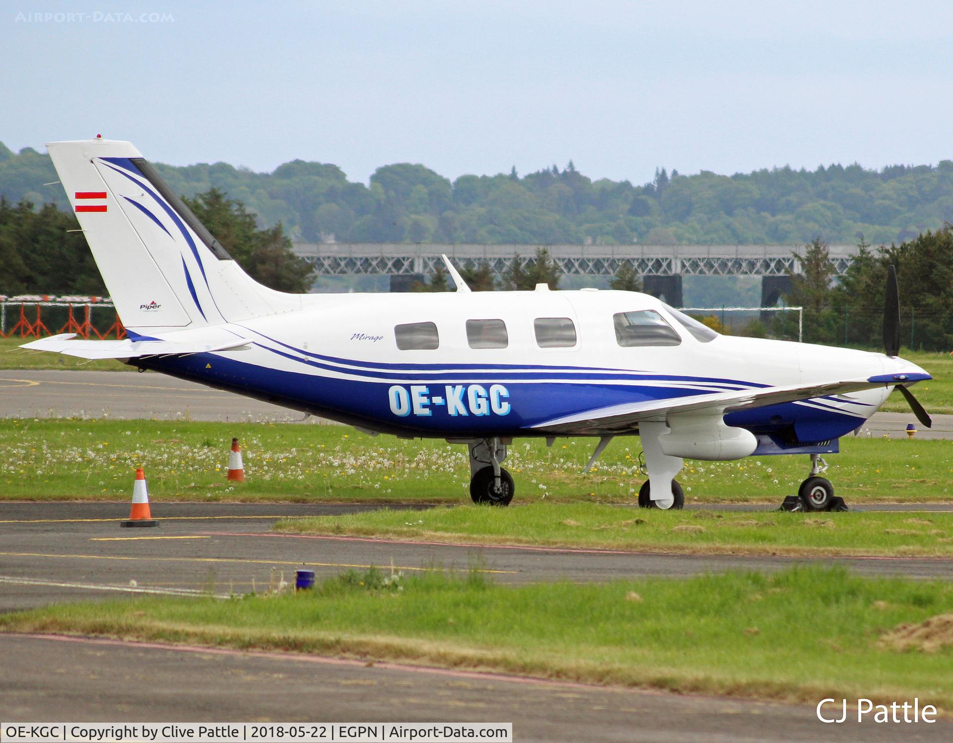OE-KGC, 2007 Piper PA-46-350P Malibu Mirage C/N 4636418, Parked at Dundee