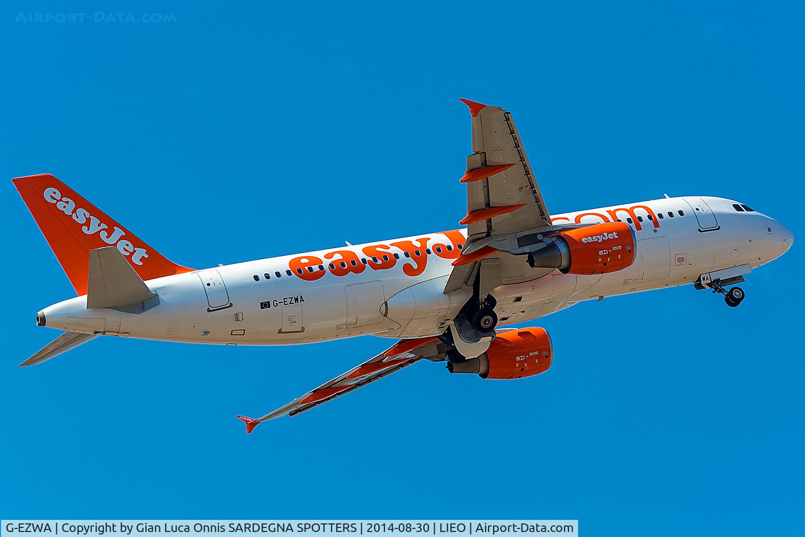 G-EZWA, 2012 Airbus A320-214 C/N 5201, TAKEOFF RW05