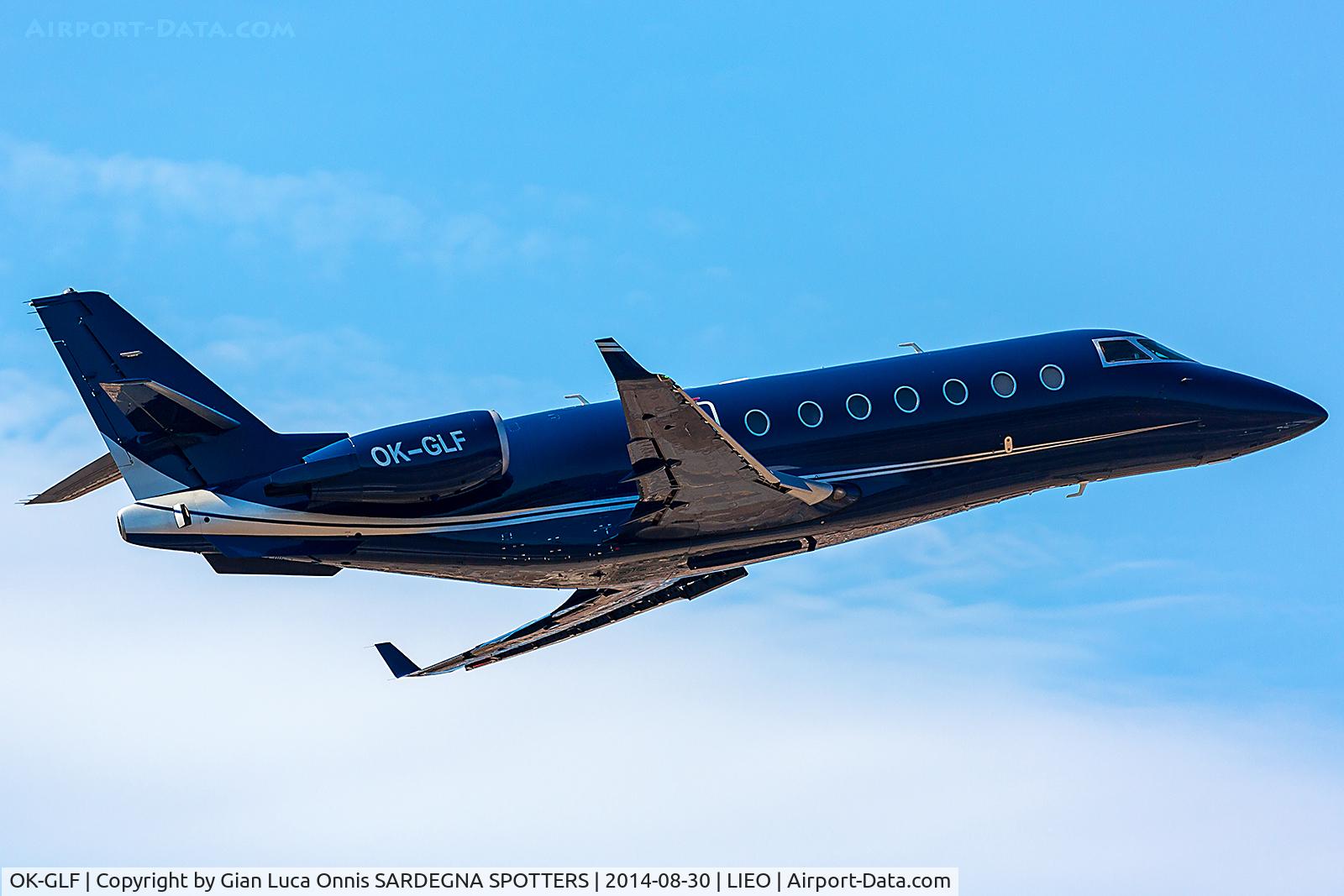 OK-GLF, 2007 Gulfstream Aerospace G200 C/N 167, TAKEOFF RW05