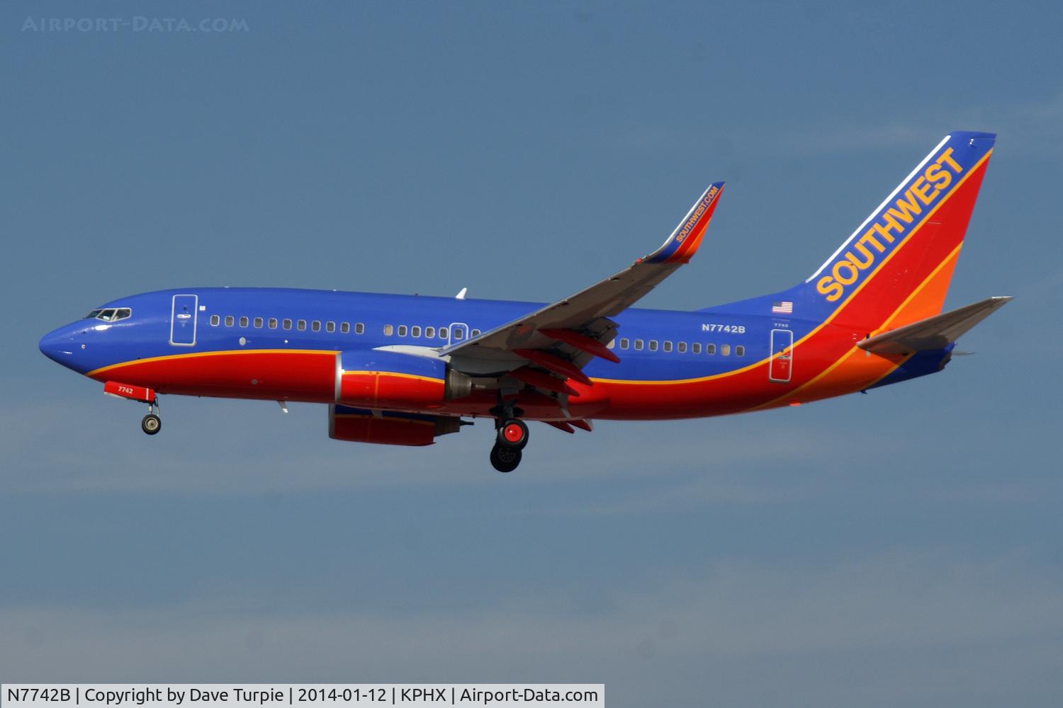 N7742B, 2007 Boeing 737-7BD C/N 33928, No comment.