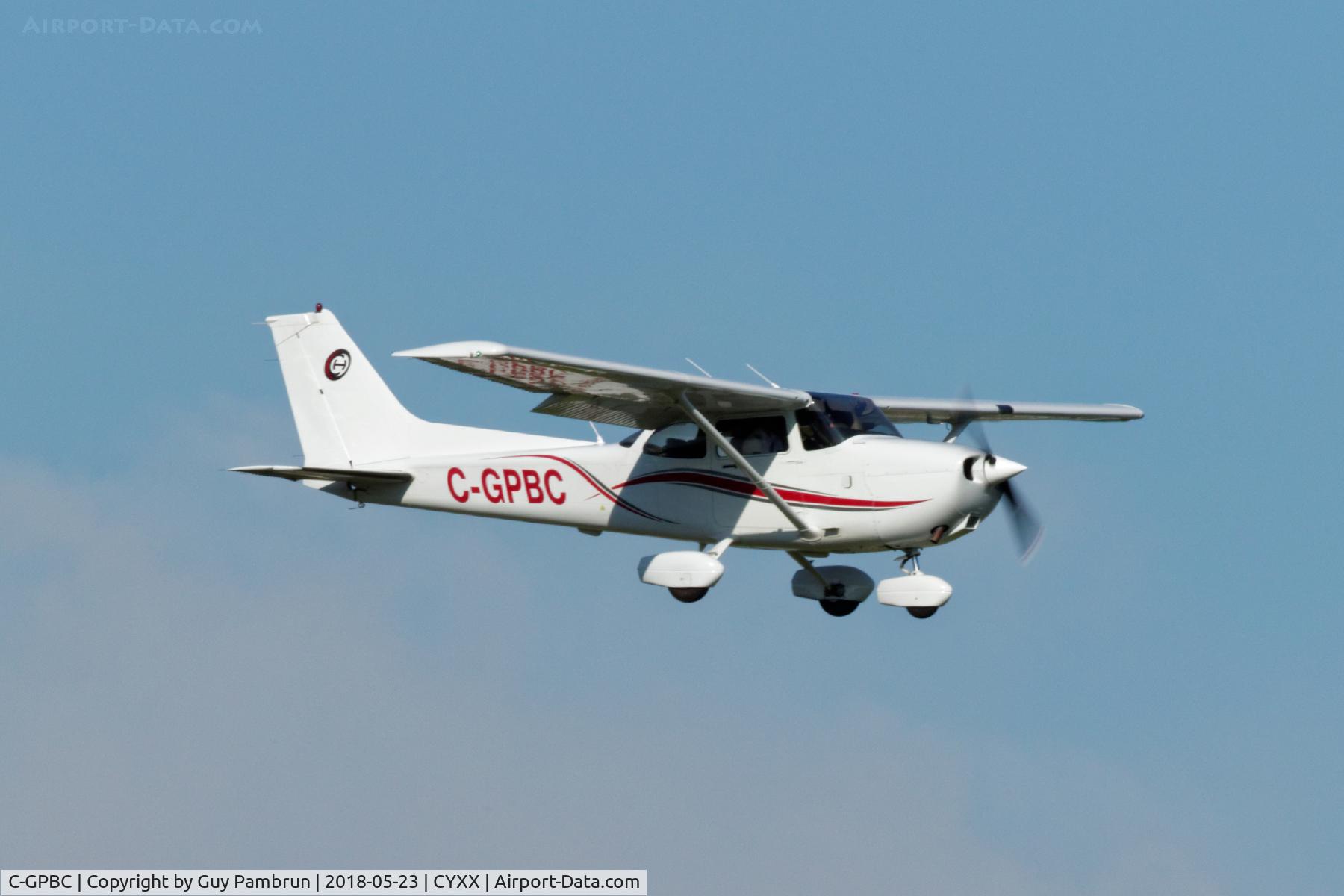 C-GPBC, Cessna 172S C/N 172S8129, Landing