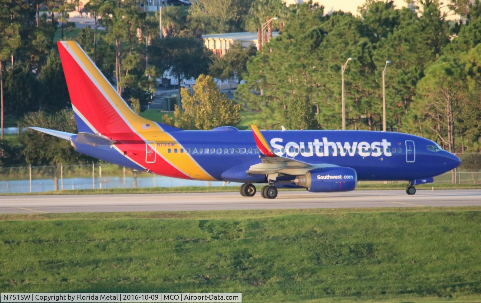 N751SW, 1999 Boeing 737-7H4 C/N 29803, Southwest