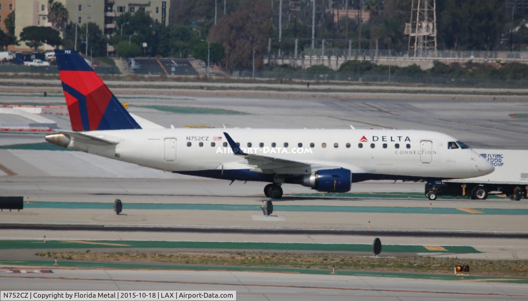 N752CZ, 2008 Embraer 170LR (ERJ-170-100LR) C/N 17000255, Delta Connection