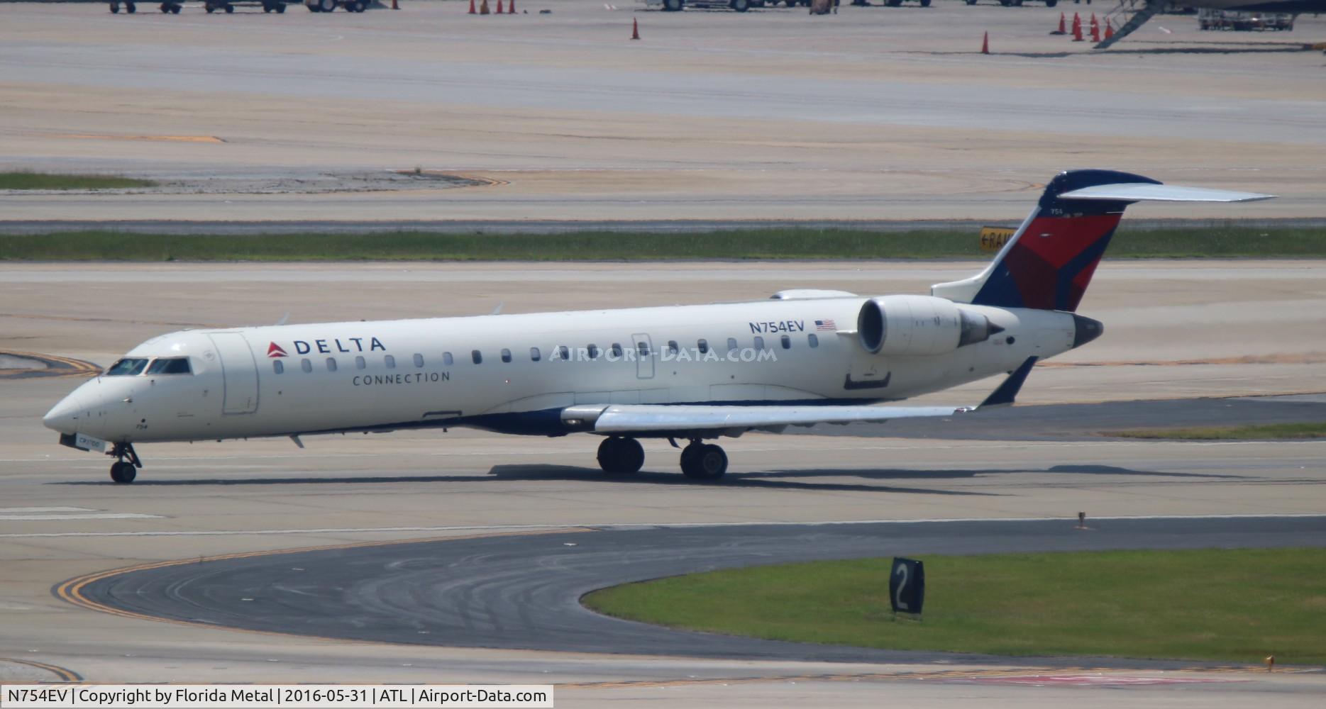 N754EV, 2004 Bombardier CRJ-701 (CL-600-2C10) Regional Jet C/N 10173, Delta Connection