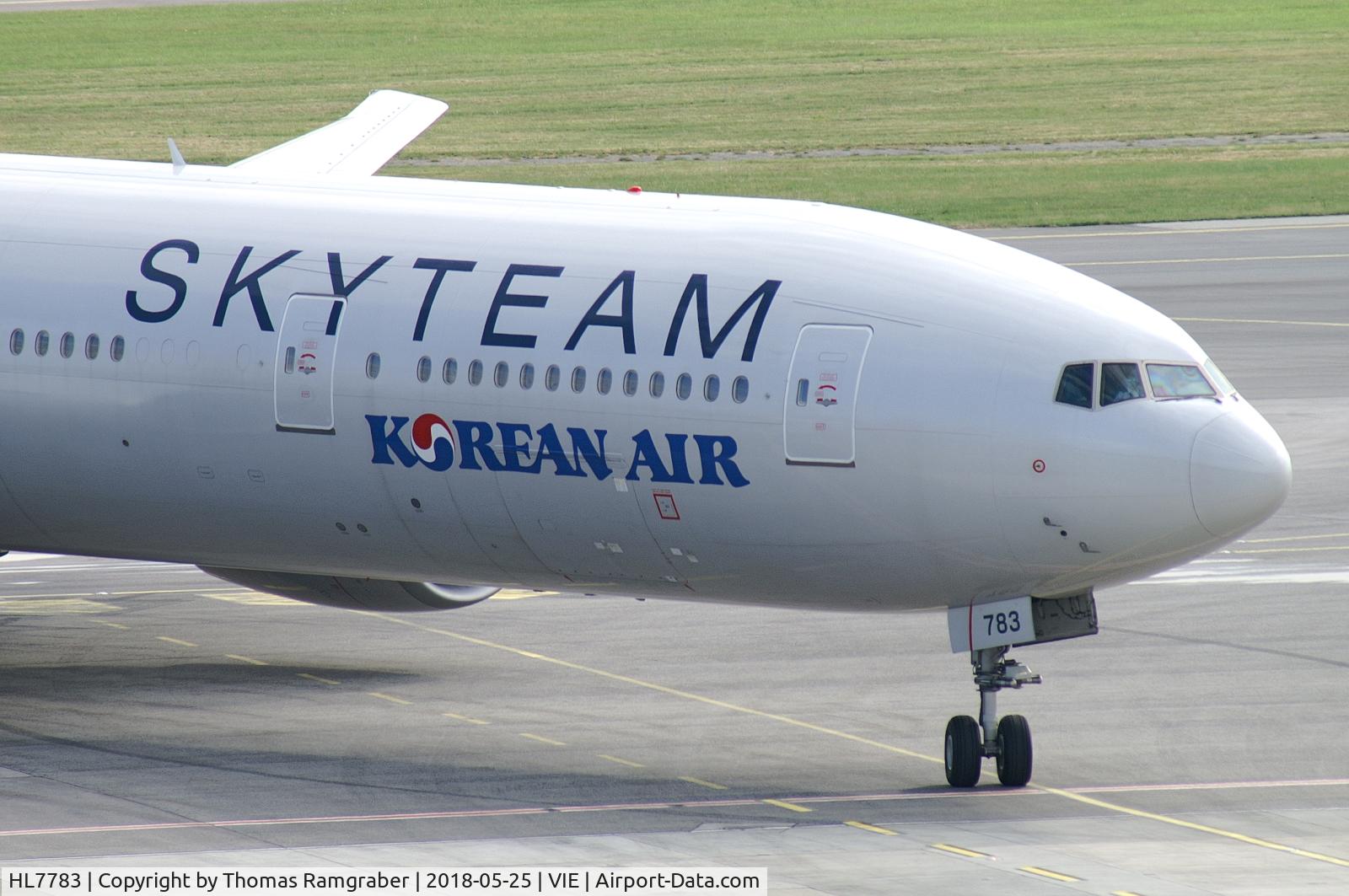 HL7783, 2009 Boeing 777-3B5/ER C/N 37644, Korean Air Boeing 777-300