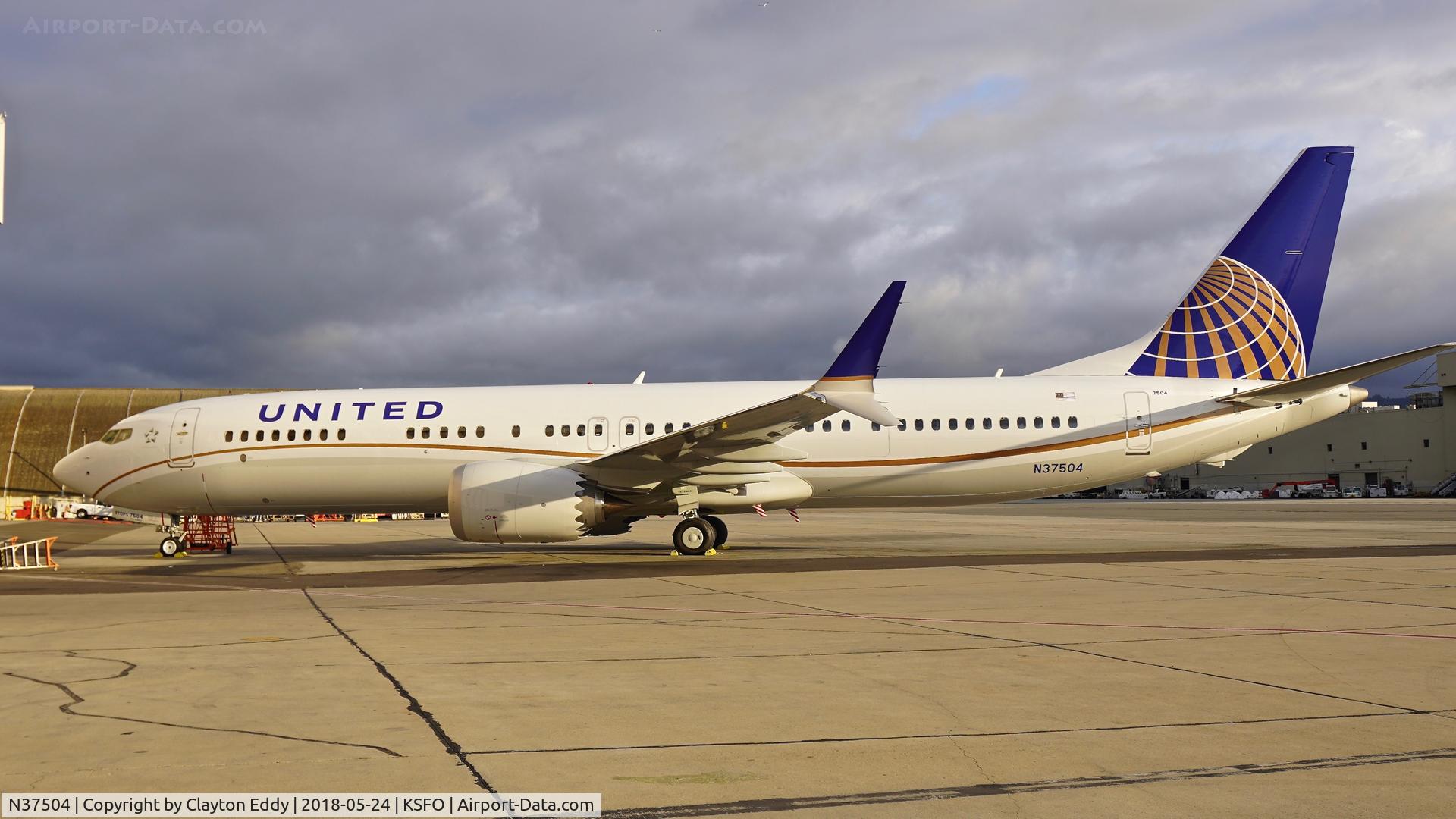 N37504, 2018 Boeing 737-9 MAX C/N 43435, Soon to leave for Hawaii SFO 2018.