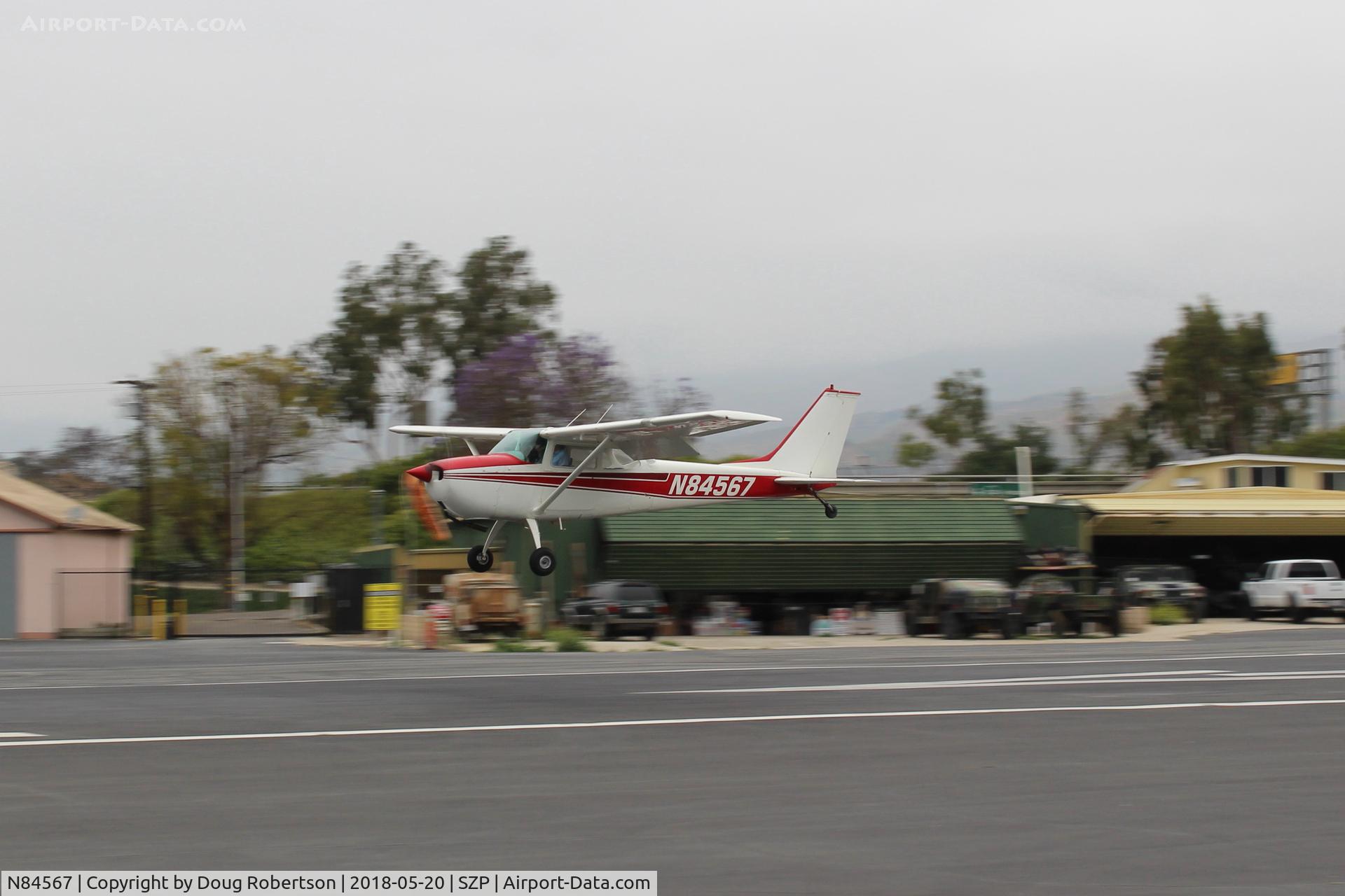 N84567, 1969 Cessna 172K Skyhawk C/N 17258525, 1969 Cessna 172K SKYHAWK, Lycoming O-320-R2D 150 Hp, on final Rwy 22