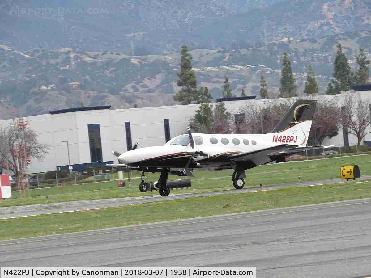 N422PJ, 1981 Cessna 421C Golden Eagle C/N 421C1038, Landing