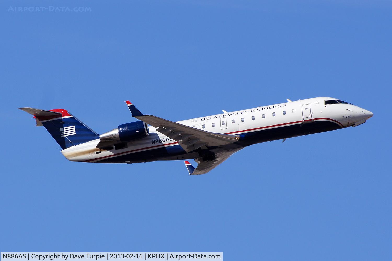 N886AS, 2001 Bombardier CRJ-200ER (CL-600-2B19) C/N 7531, No comment.