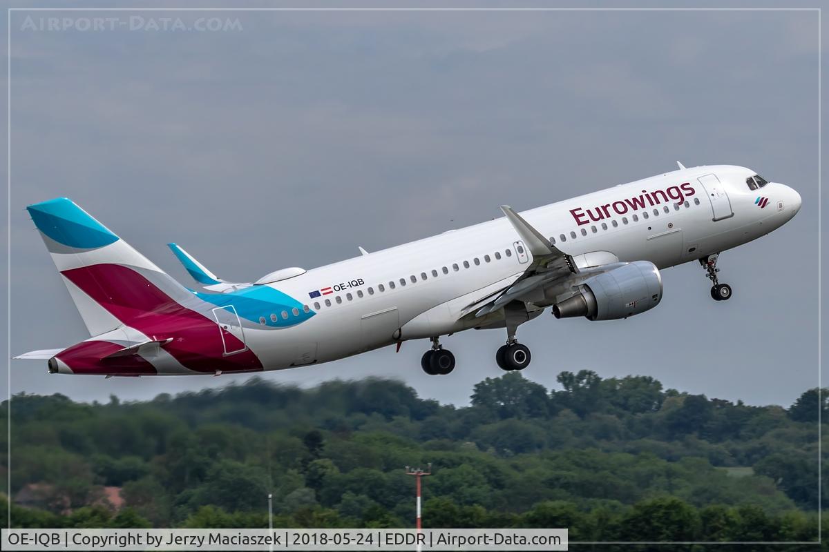 OE-IQB, 2016 Airbus A320-214 C/N 7012, Airbus A320-214,