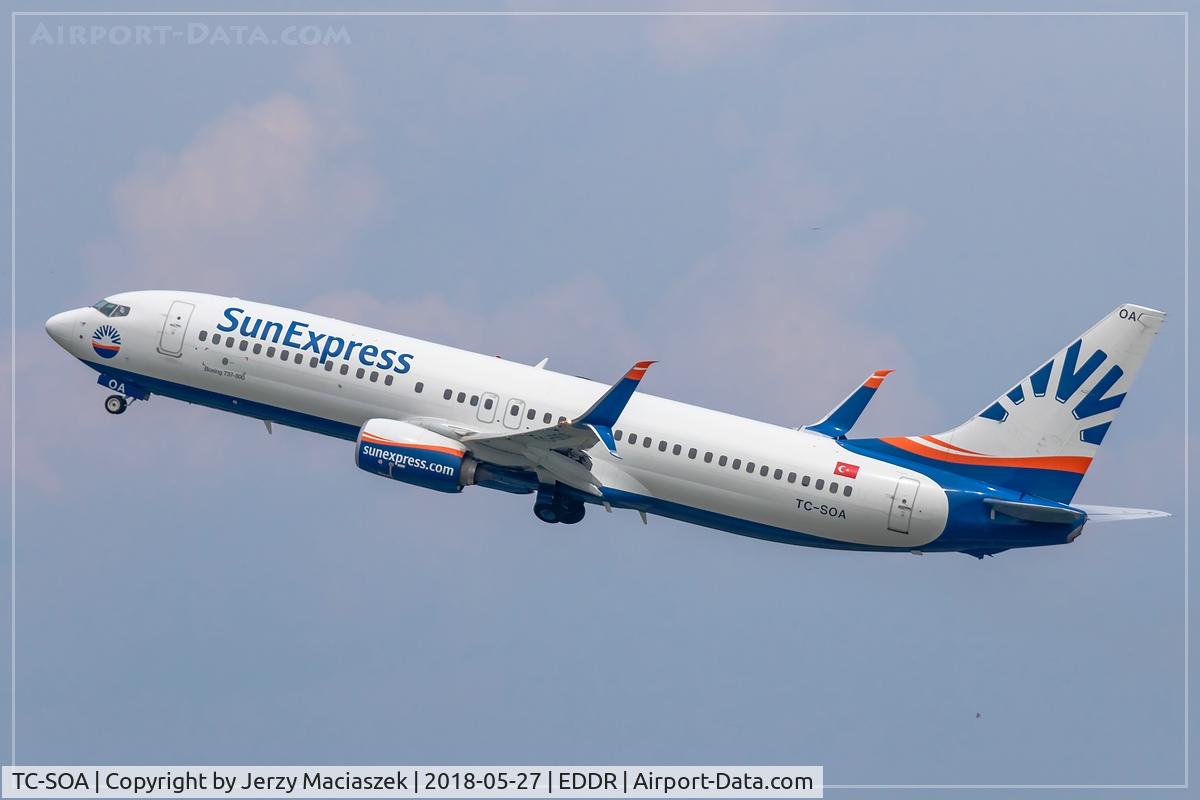 TC-SOA, 2016 Boeing 737-8HC C/N 61184, Boeing 737-8HC