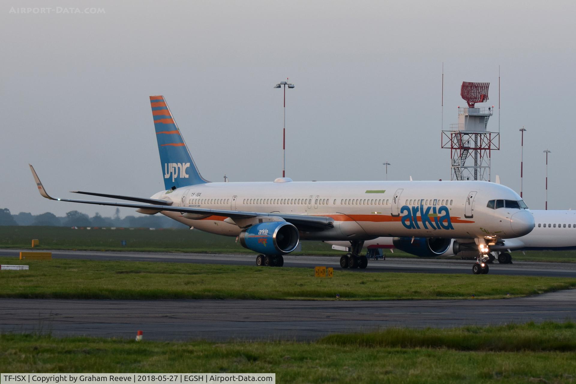 TF-ISX, 2000 Boeing 757-3E7 C/N 30179, Just landed, late evening.