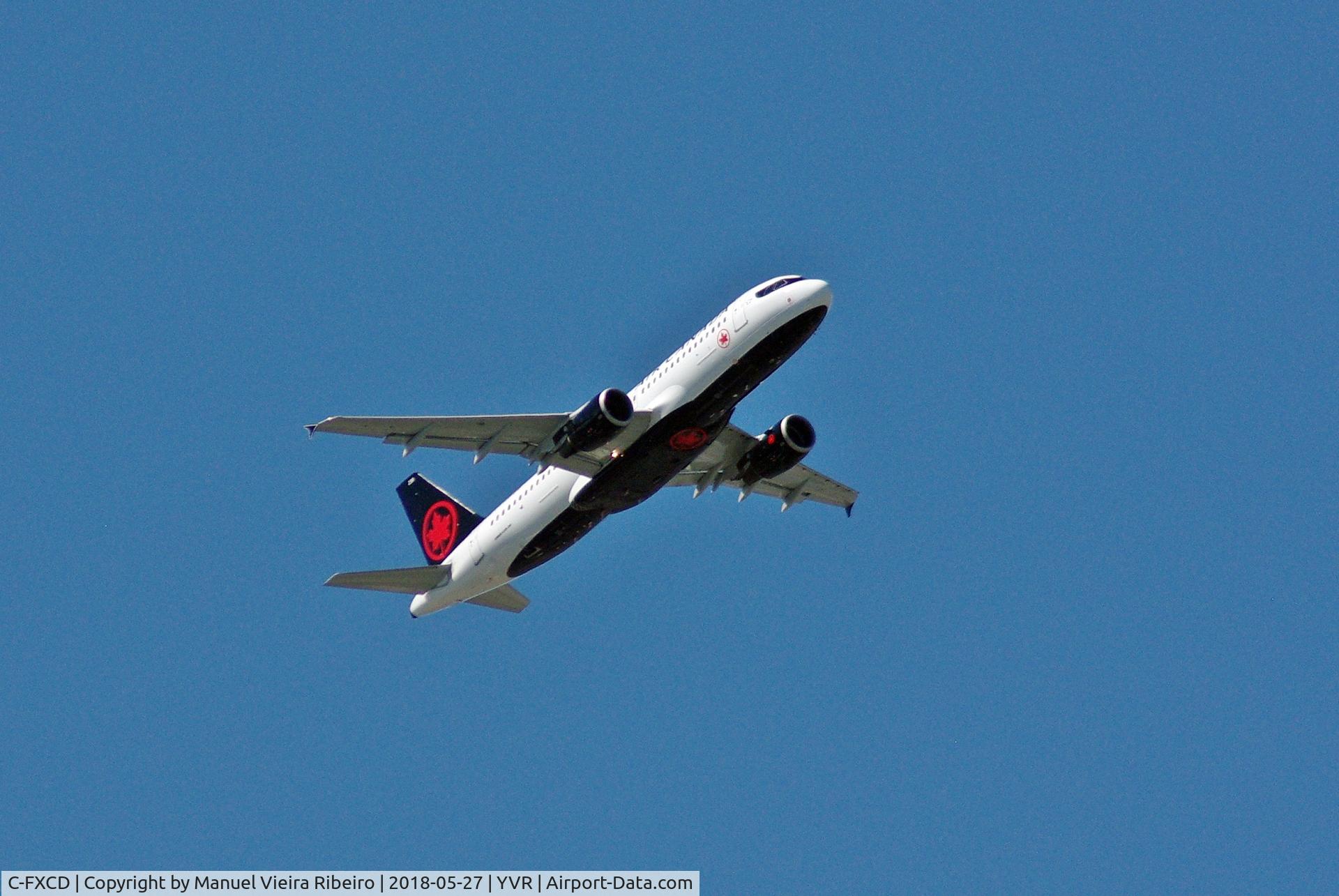 C-FXCD, 2003 Airbus A320-214 C/N 2018, AC220 departure from YVR