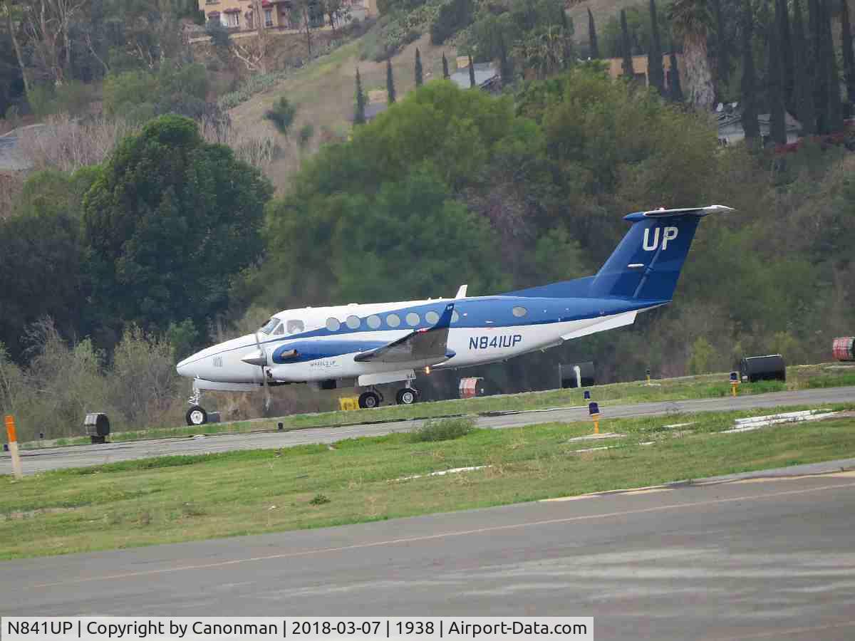 N841UP, 2015 Beechcraft King Air 300 C/N FL-987, Waiting to taxi