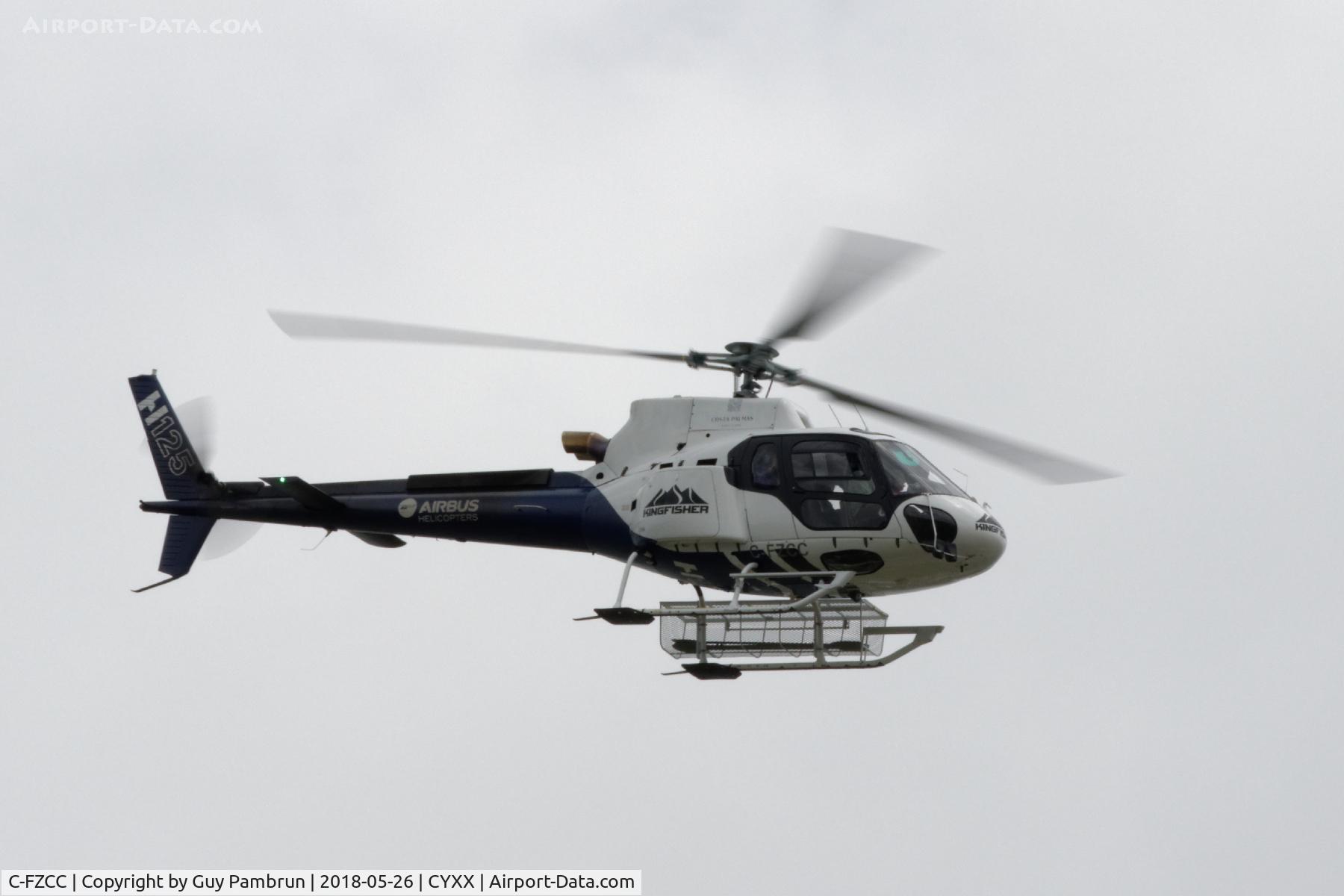 C-FZCC, 2017 Airbus Helicopters AS-350B-3 Ecureuil C/N 7959, Landing