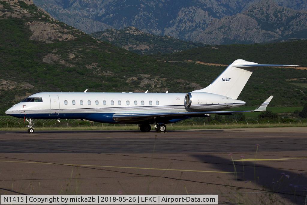 N1415, 2006 Bombardier BD-700-1A10 Global Express XRS C/N 9202, Parked