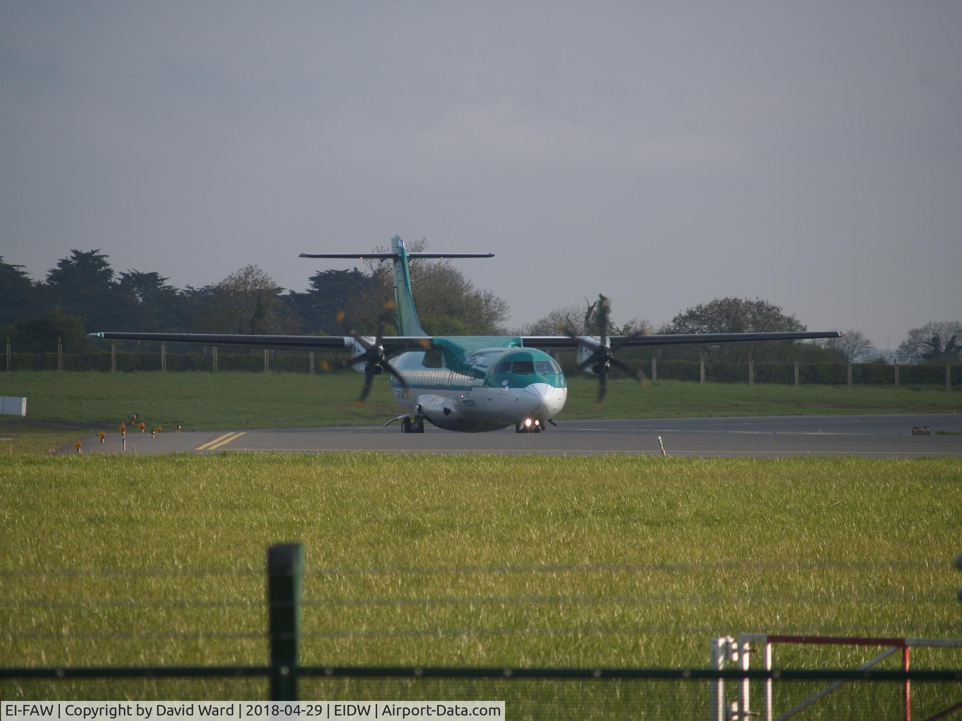 EI-FAW, 2013 ATR 72-600 (72-212A) C/N 1122, Stobart Air ATR 72-600 EI-FAW Lining Up at Dublin
