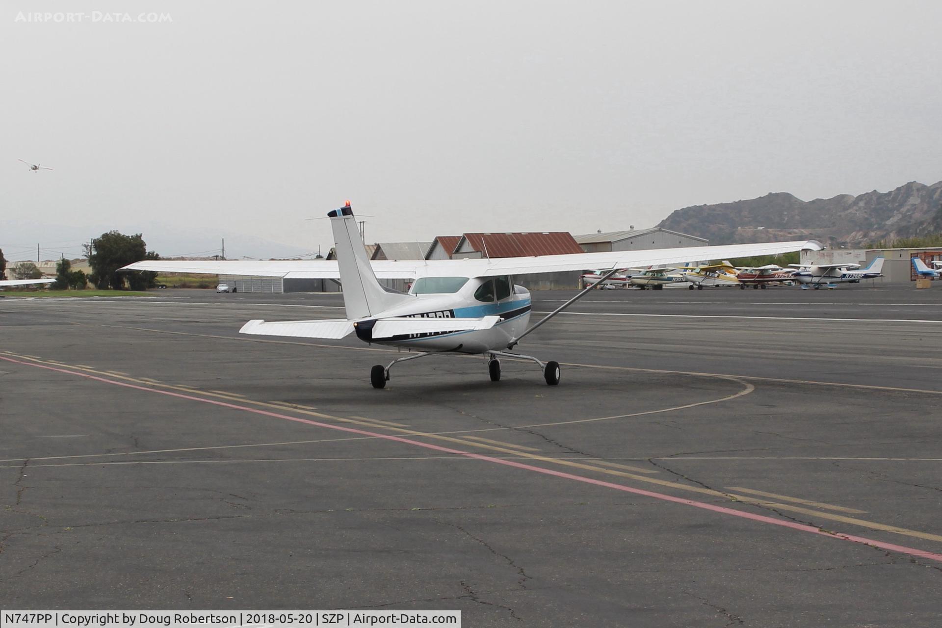 N747PP, 1980 Cessna 182R Skylane C/N R18201587, 1980 Cessna 182R SKYLANE, Continental IO-540-J3C5D 235 Hp, taxi to Rwy 22