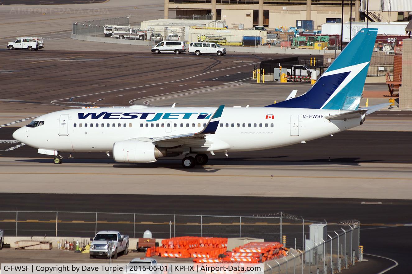 C-FWSF, 2003 Boeing 737-7CT C/N 32758, No comment.