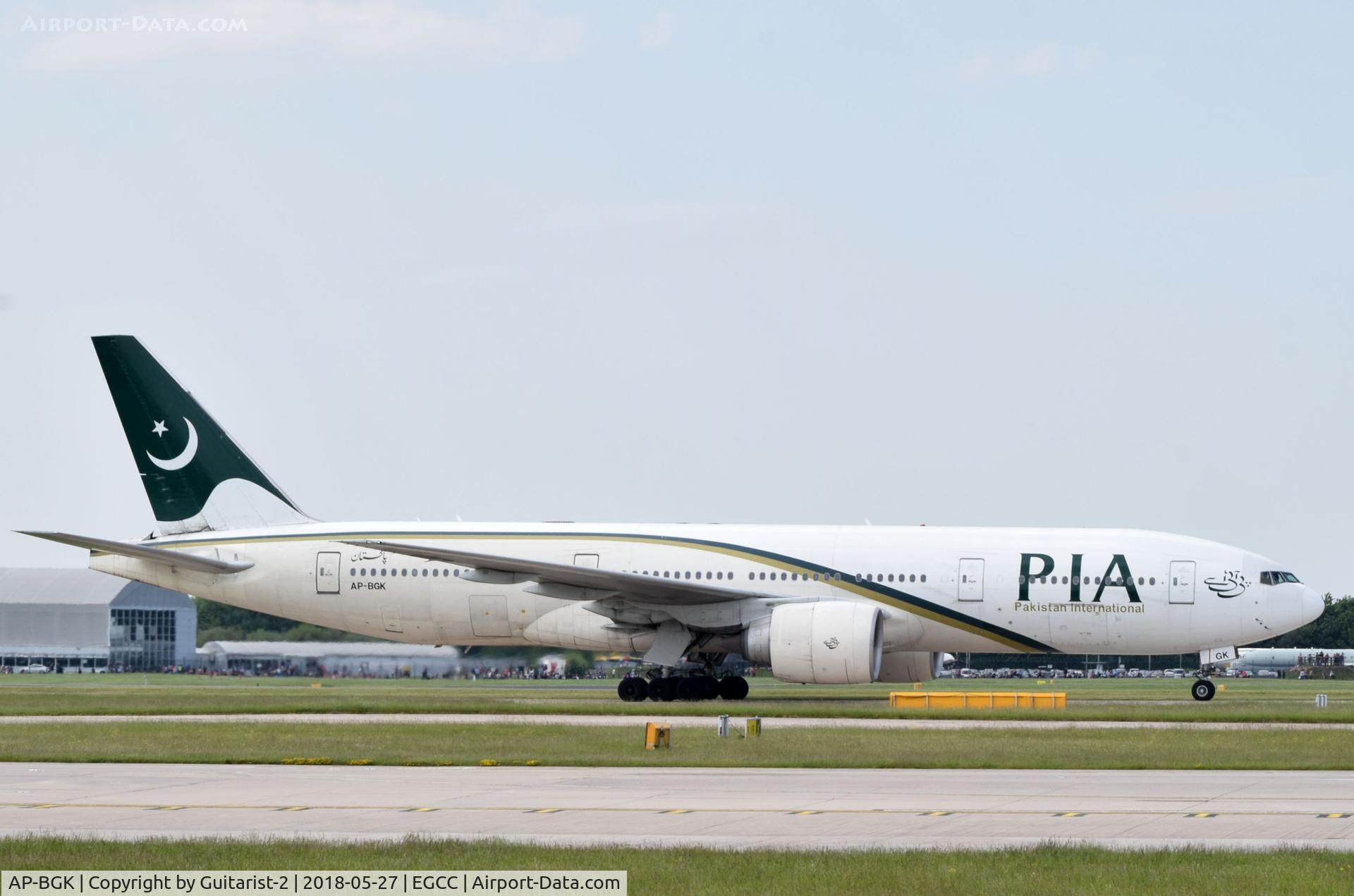 AP-BGK, 2004 Boeing 777-240/ER C/N 33776, At Manchester