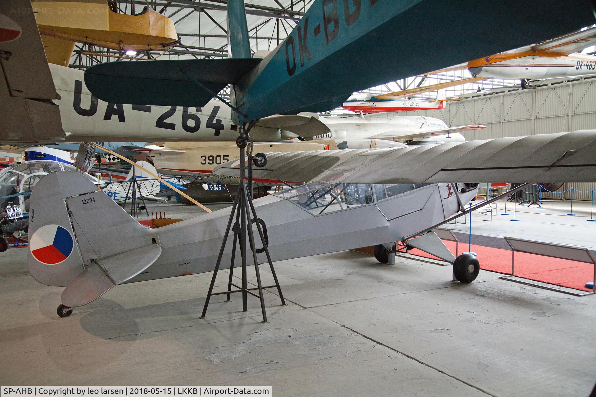 SP-AHB, Piper J3C-65 Cub Cub C/N 12406, Kebly Air Museum 15.5.2018.