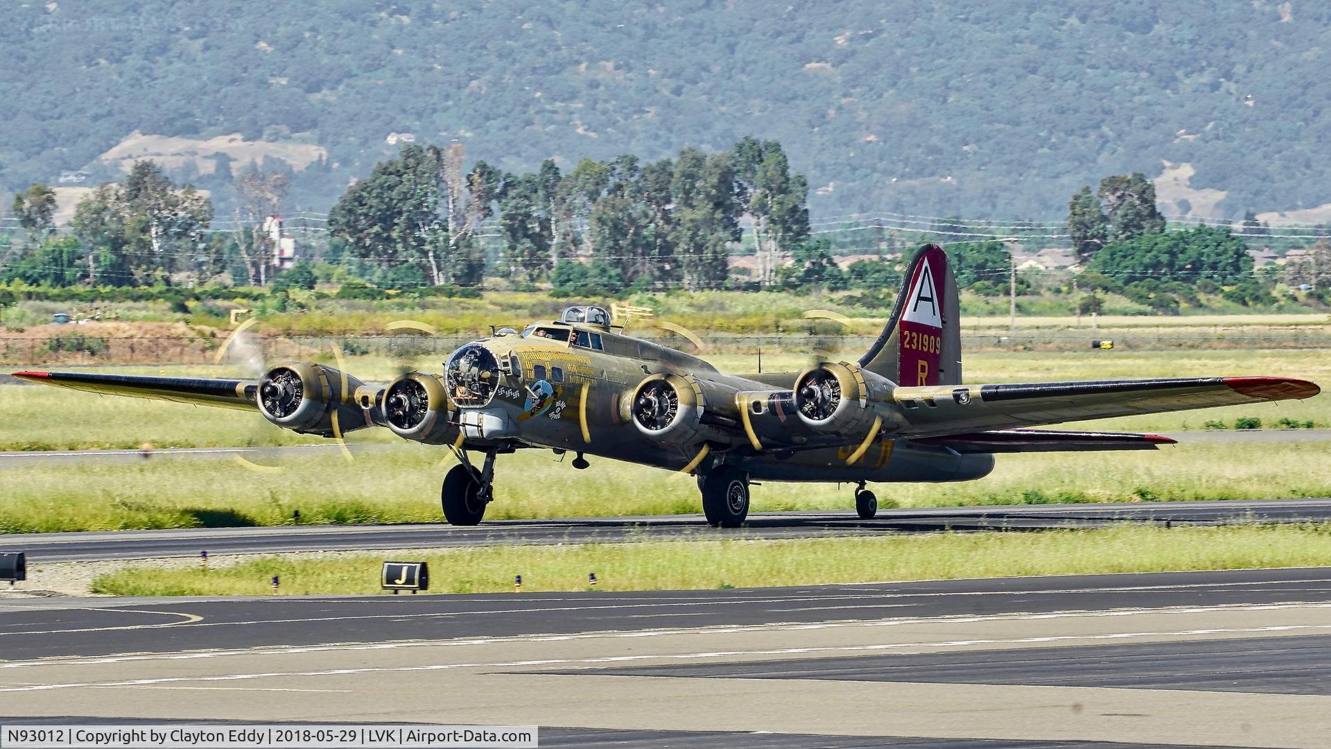 N93012, 1944 Boeing B-17G-30-BO Flying Fortress C/N 32264, Livermore Airport California 2018.