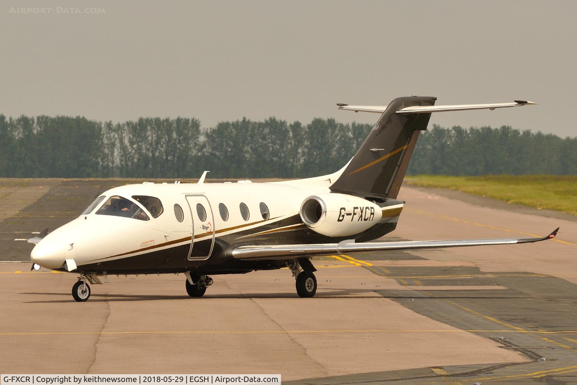 G-FXCR, 2005 Raytheon Beechjet 400A/Nextant N400XT C/N RK-423, Arriving at Norwich.