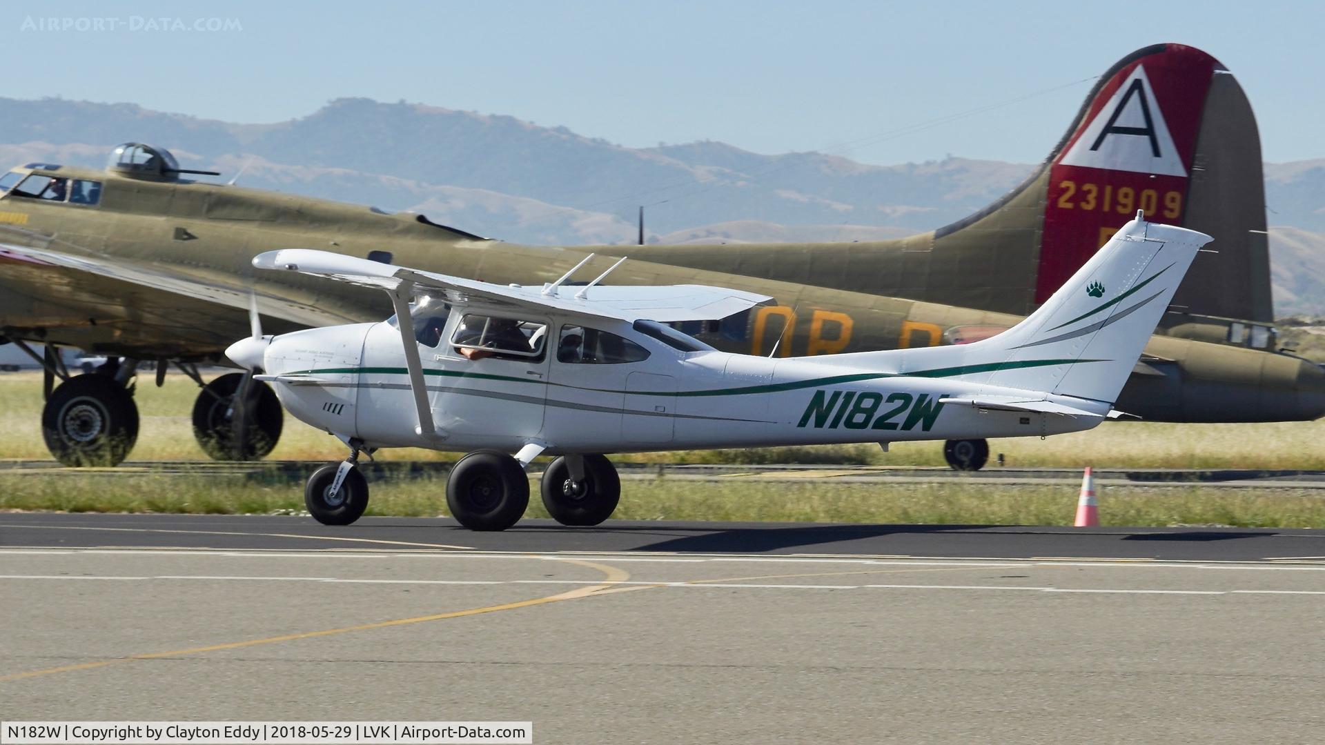 N182W, 1979 Cessna 182Q Skylane C/N 18266944, Livermore Airport California 2018.