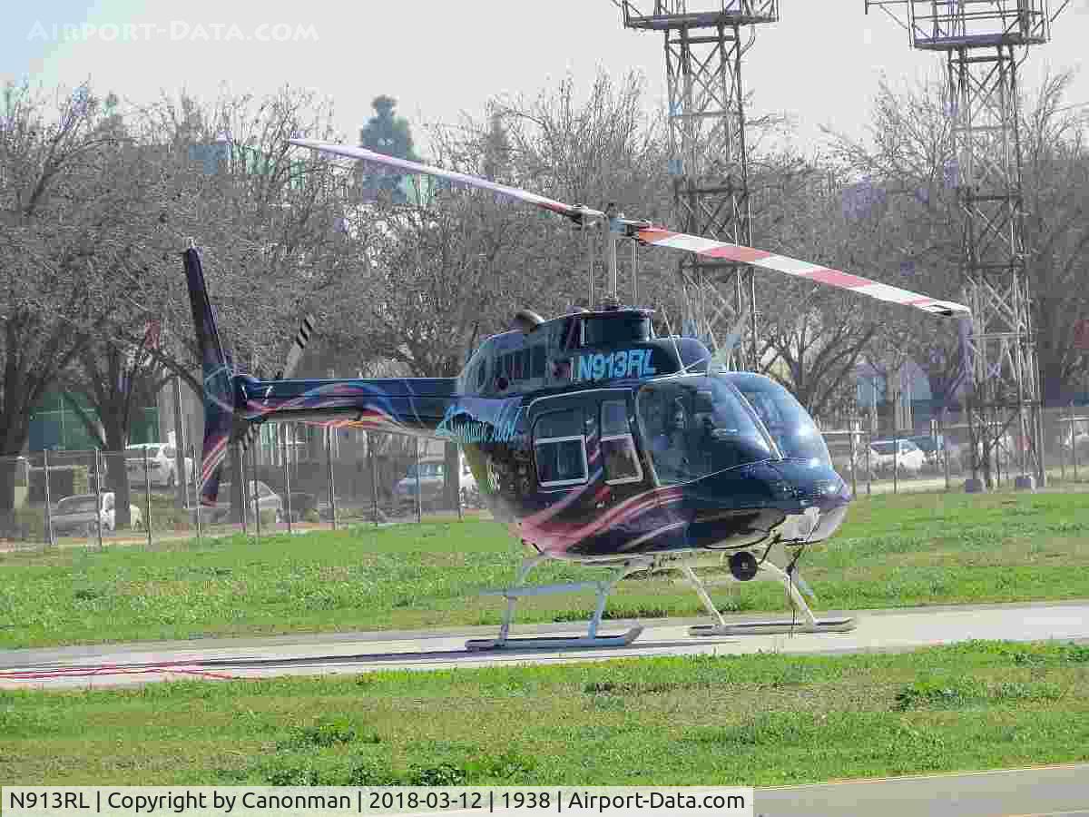 N913RL, Bell 206B JetRanger C/N 2913, Parked