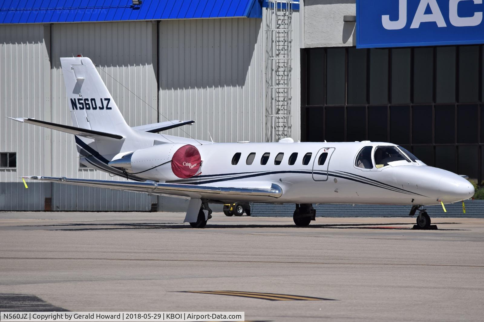 N560JZ, 1990 Cessna 560 Citation Ultra C/N 560-0017, Parked on the north GA ramp.