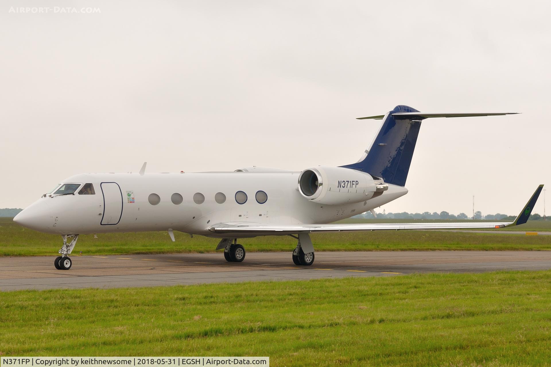 N371FP, 1999 Gulfstream Aerospace G-IV C/N 1371, Arriving at Norwich from USA.