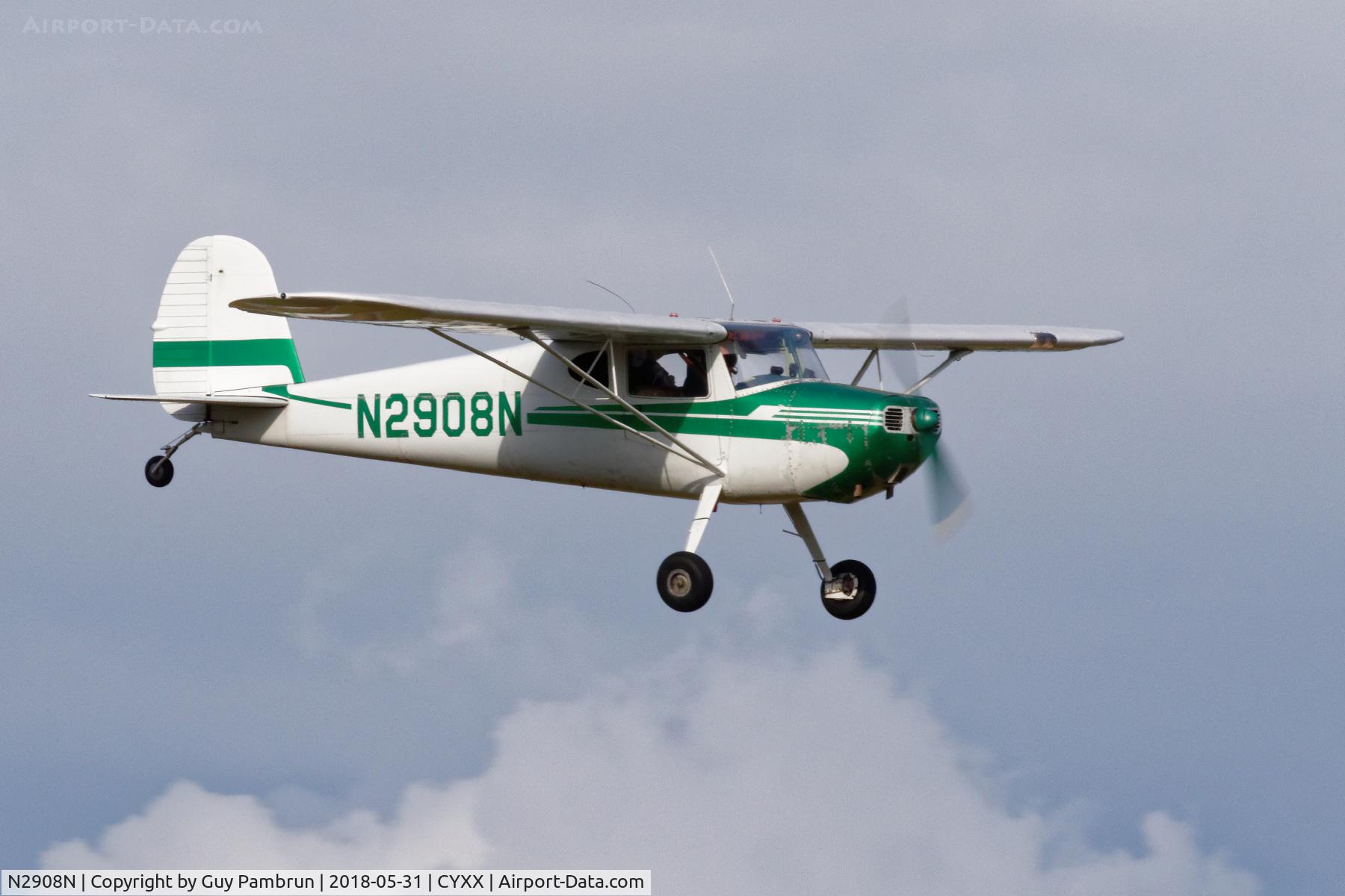 N2908N, 1947 Cessna 120 C/N 13169, Landing