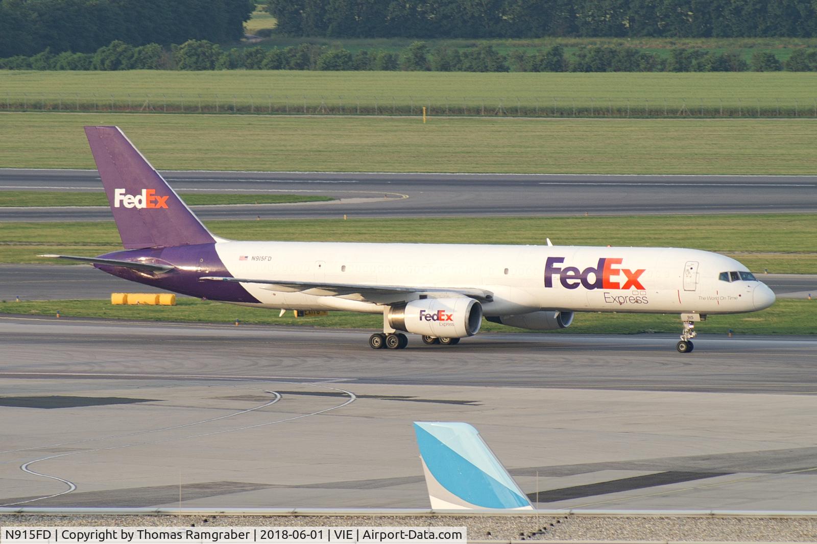 N915FD, 1988 Boeing 757-236 C/N 24120, FedEx - Federal Express Boeing 757-200