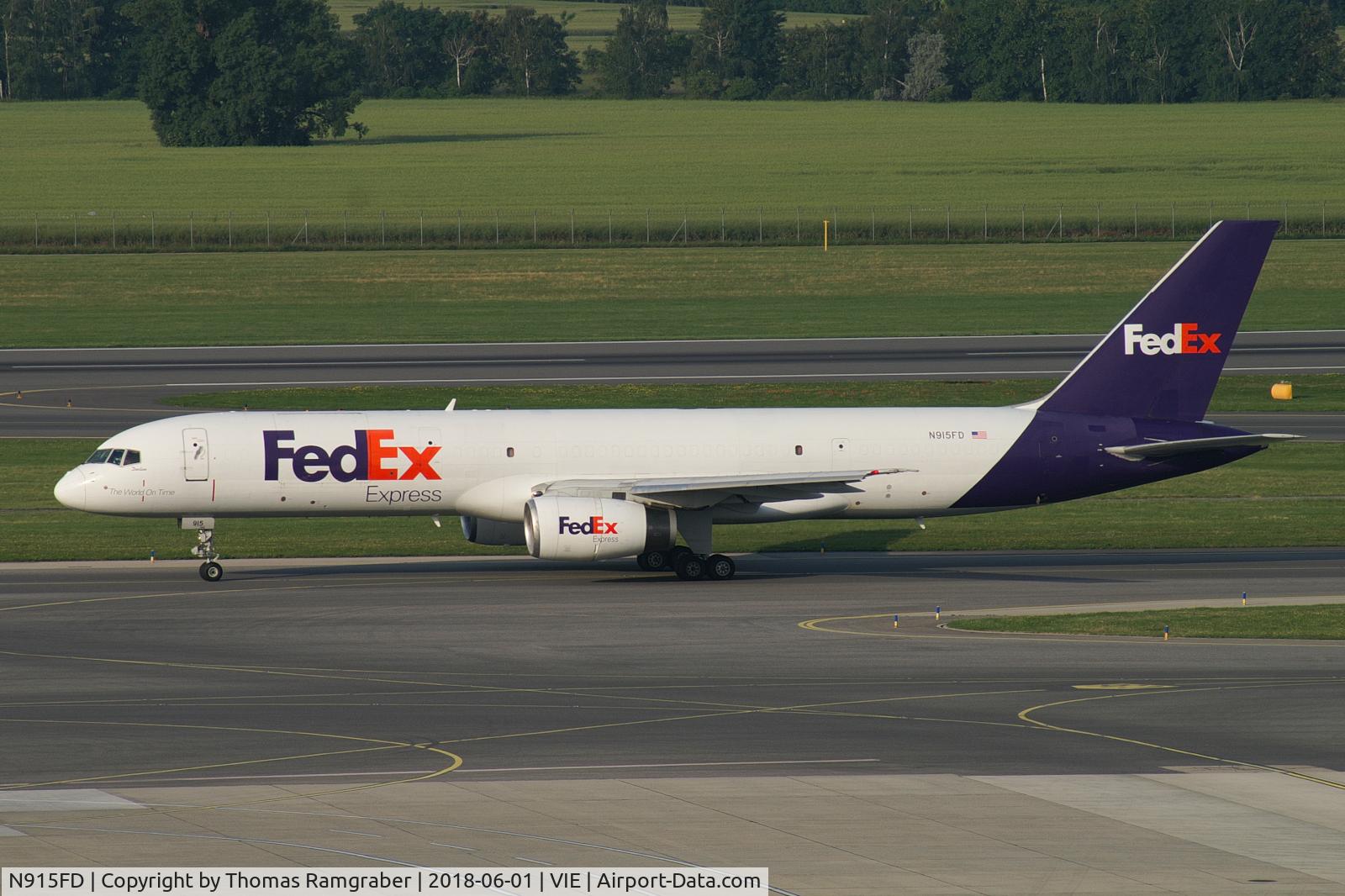 N915FD, 1988 Boeing 757-236 C/N 24120, FedEx - Federal Express Boeing 757-200