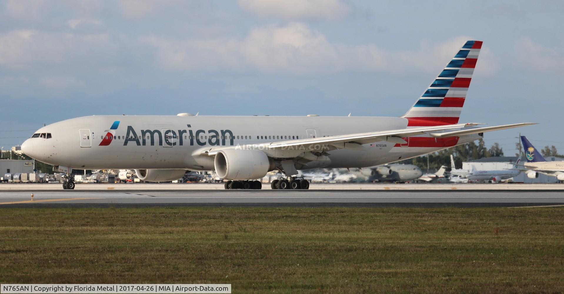 N765AN, 2003 Boeing 777-223 C/N 32879, American