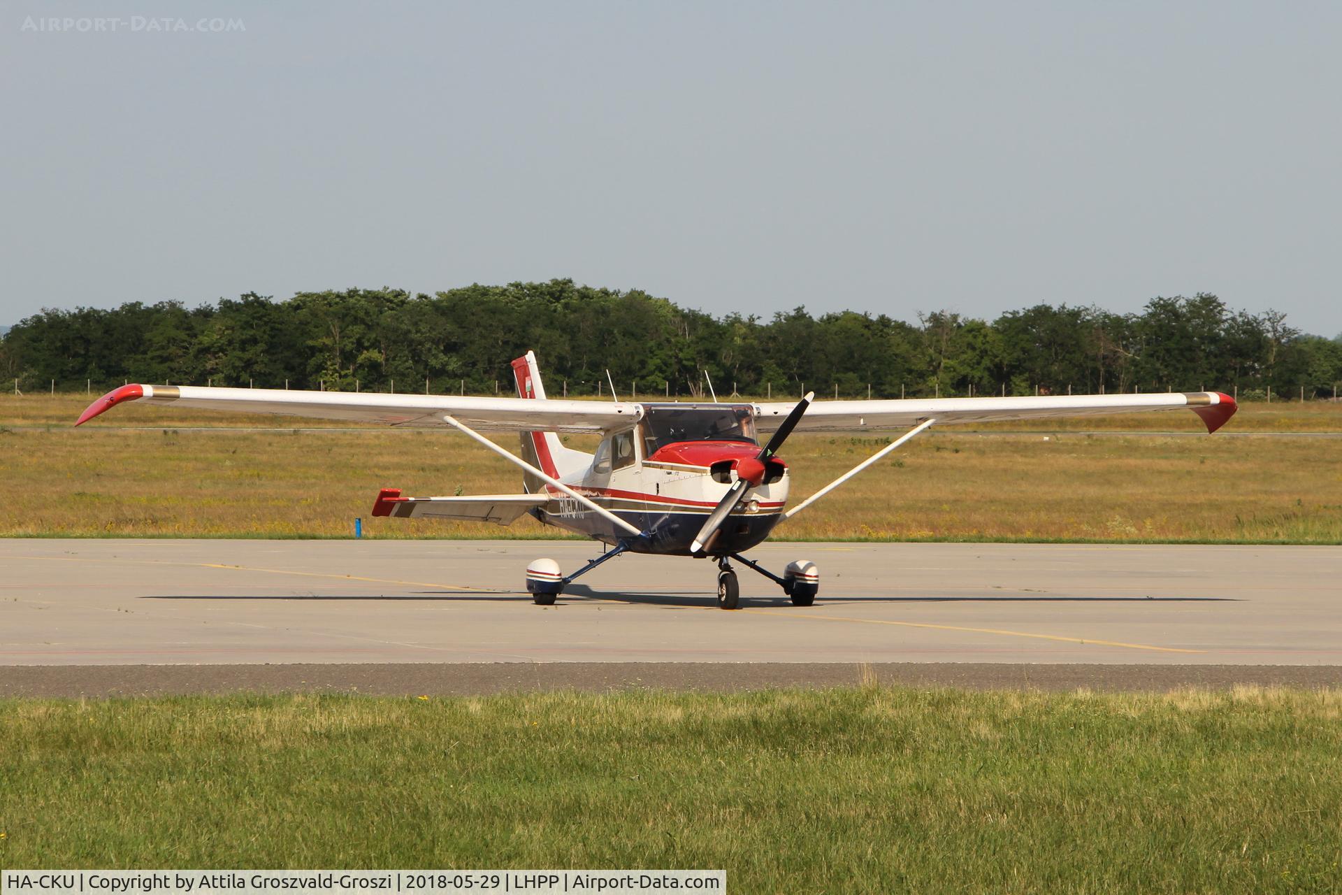 HA-CKU, 1977 Cessna 172N C/N 17269328, LHPP - Pécs-Pogány Airport, Hungary